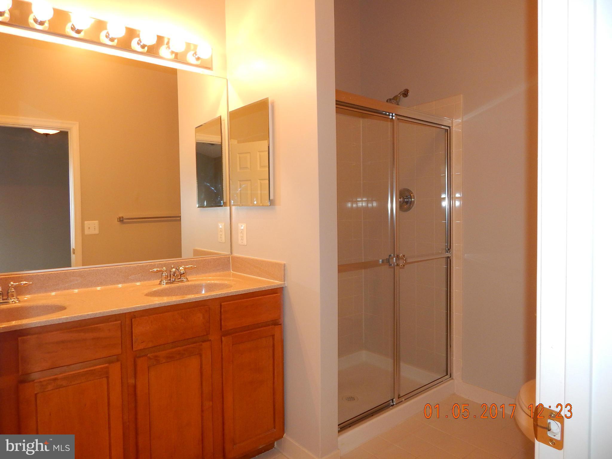 VILLAGE OF IDLEWILD - Residential Lease