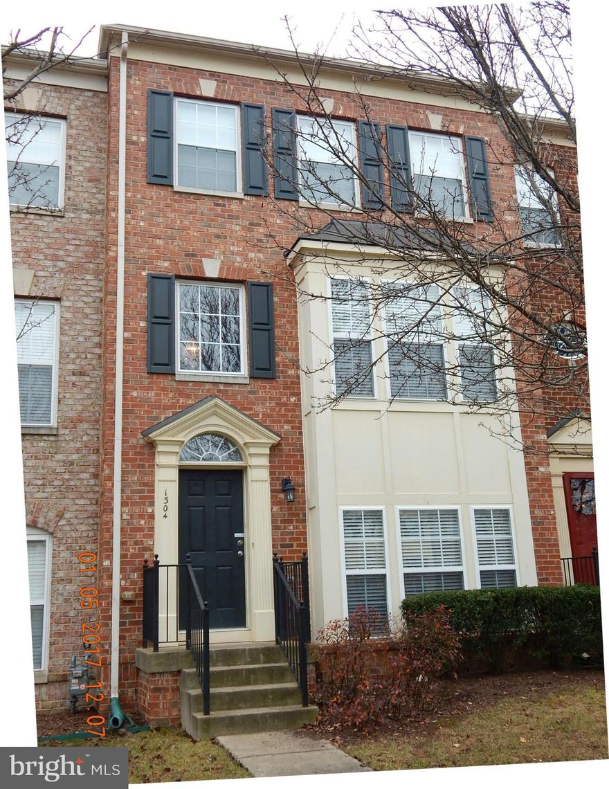 LOCATION, LOCATION, LOCATION!!!!  Fantastic four-bedroom three full bath, two-car garage, 3 level brick front town home in the perfect location with easy access to 95, close to shopping, historic downtown Fredericksburg and the VRE. The interior comes with hardwood floors, kitchen w/stainless steel appliances that walks out to the new deck. Huge living room, spacious master suite and lower-level bedroom with full bathroom. Enjoy the community pool, fitness center and tennis courts.