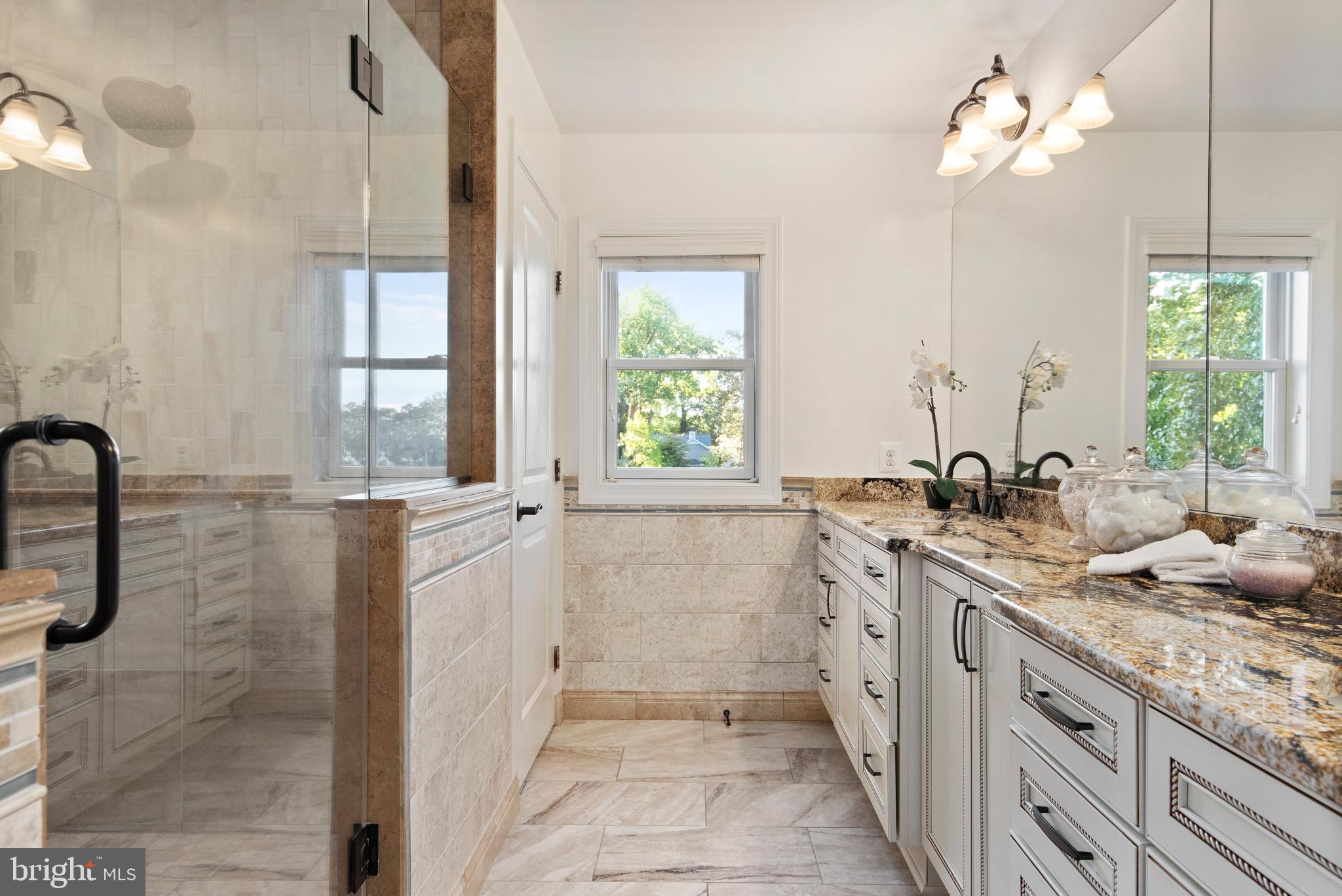 ARNOLD - Residential