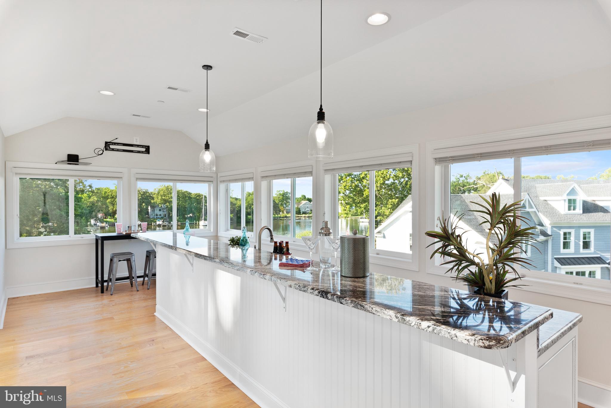 ARNOLD - Residential