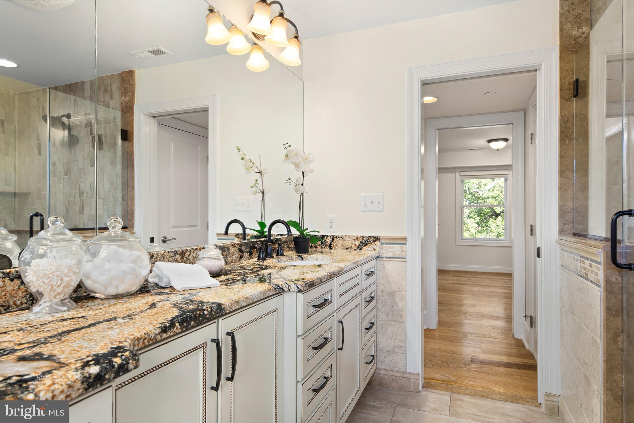 ARNOLD - Residential