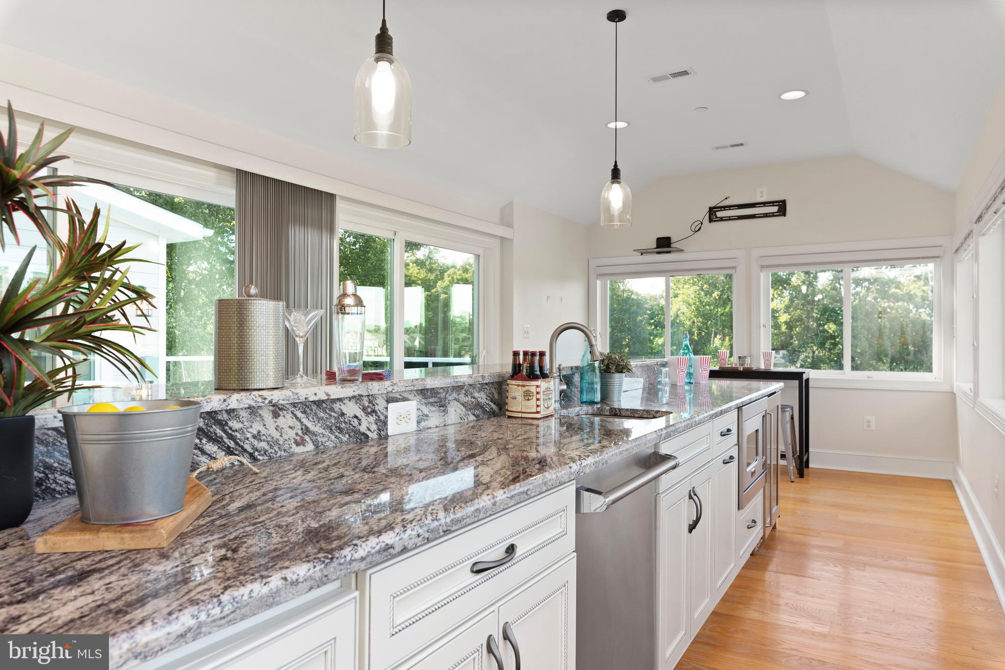 ARNOLD - Residential