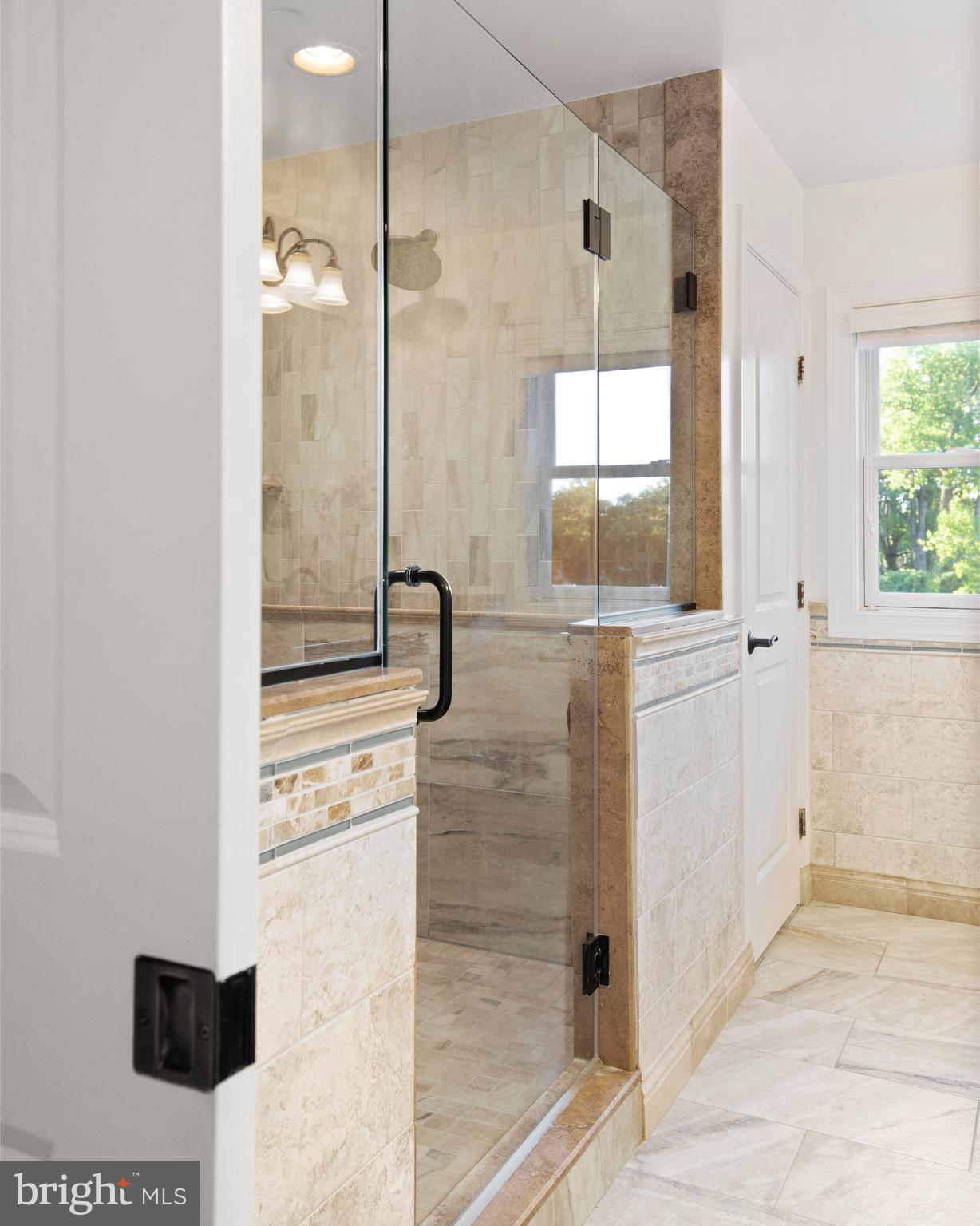 ARNOLD - Residential