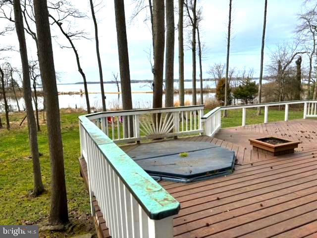 FISHING CREEK FARM - Residential