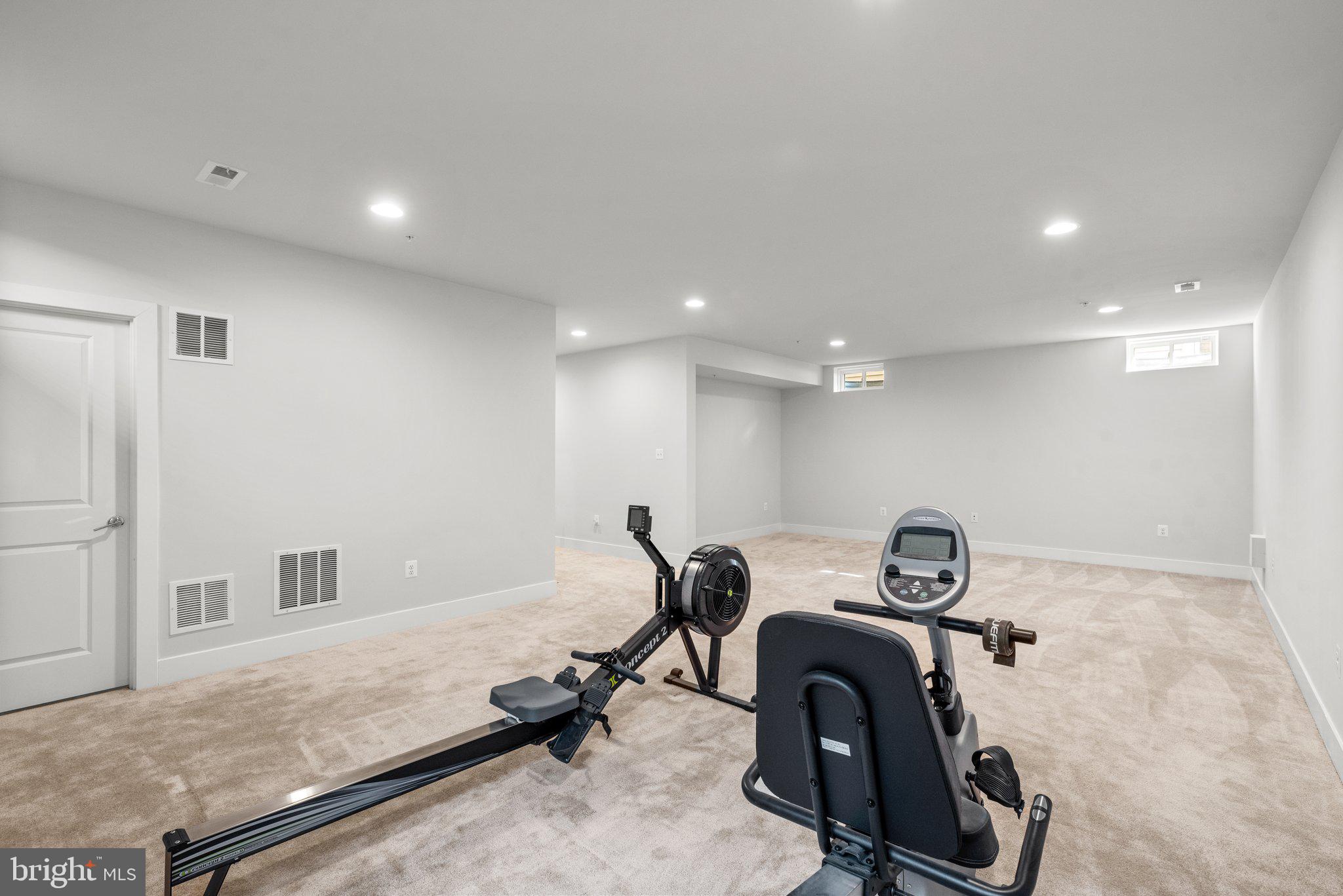 TWO RIVERS - Residential