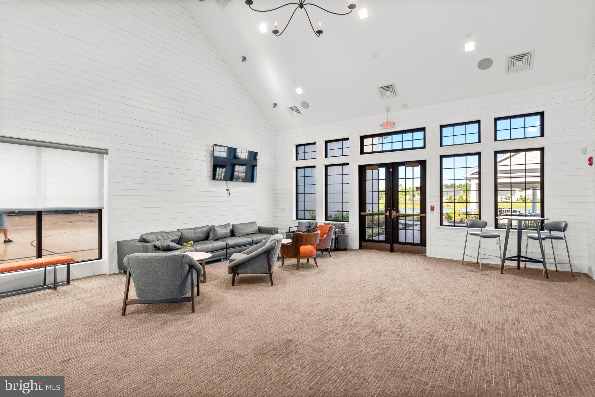 TWO RIVERS - Residential