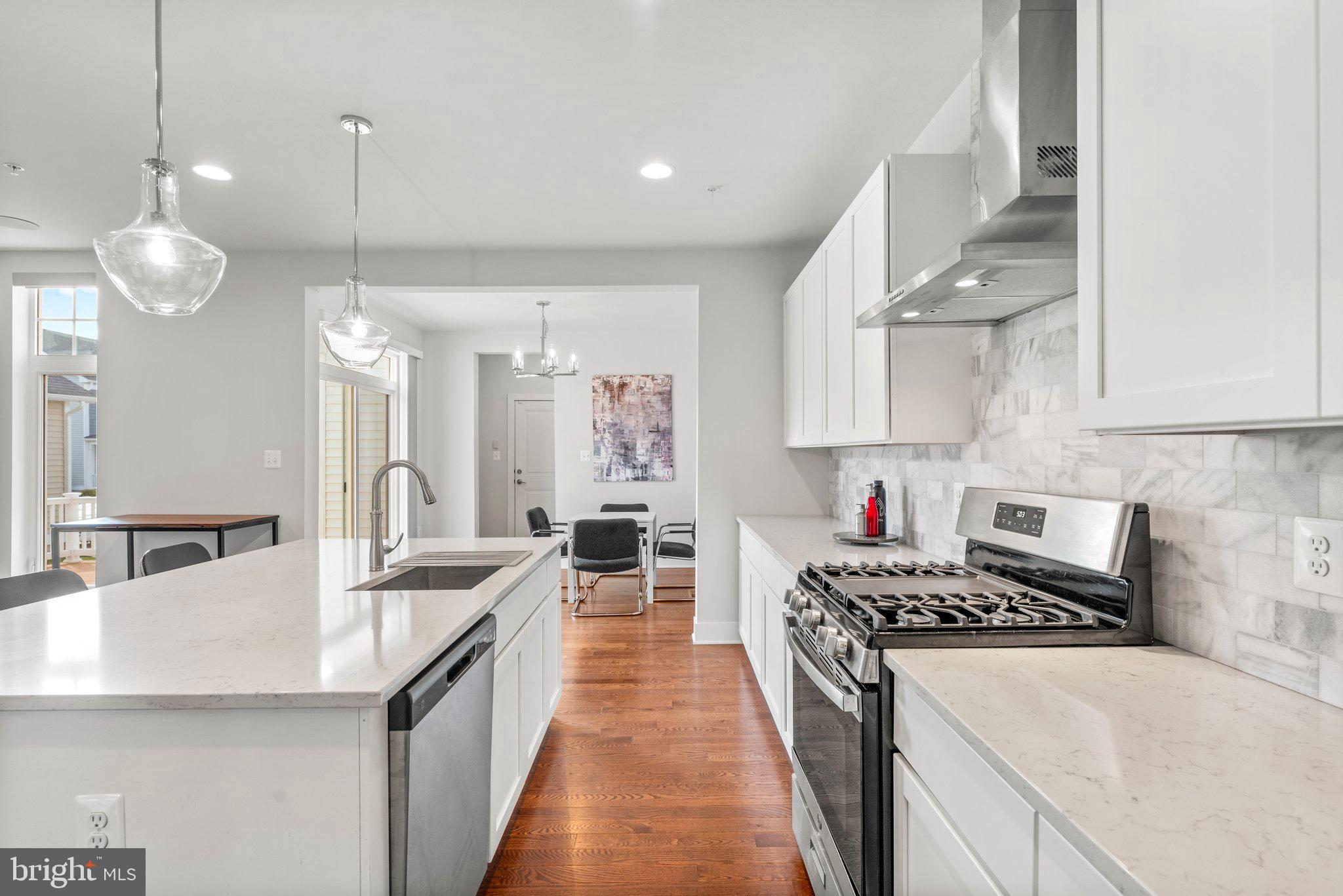 TWO RIVERS - Residential