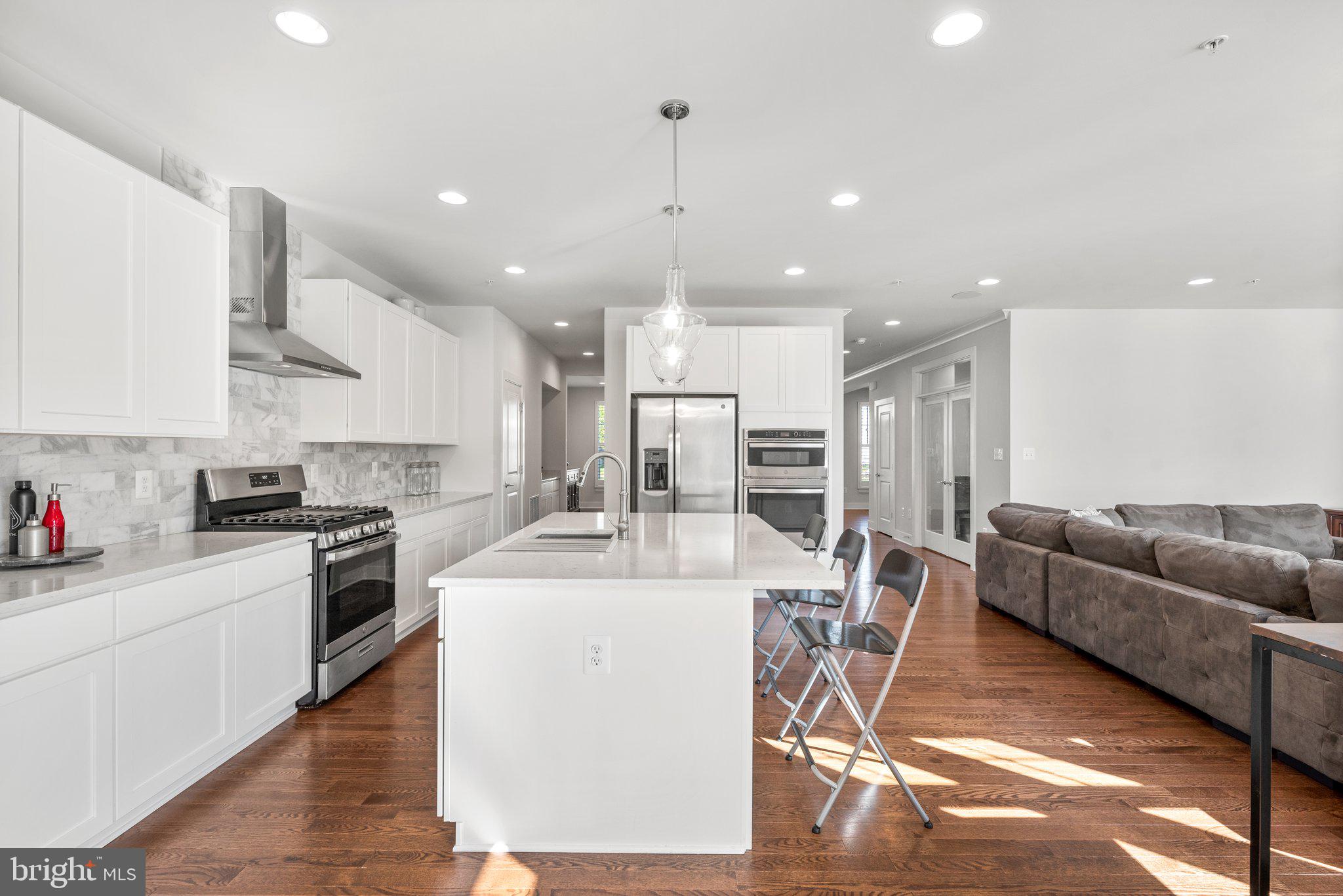 TWO RIVERS - Residential