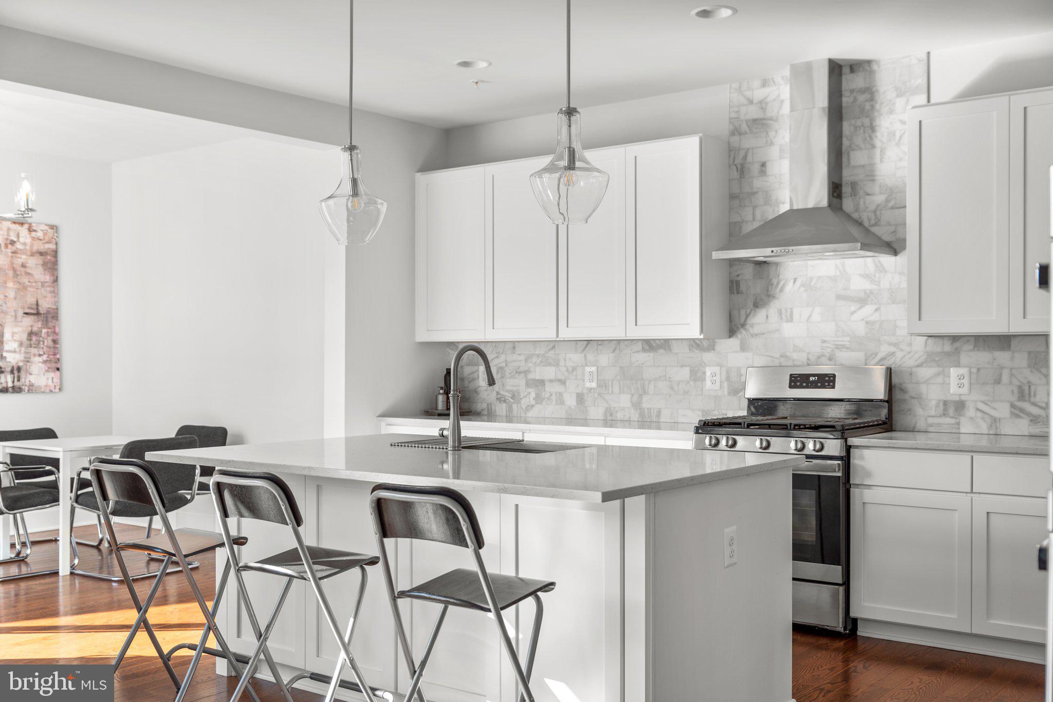 TWO RIVERS - Residential