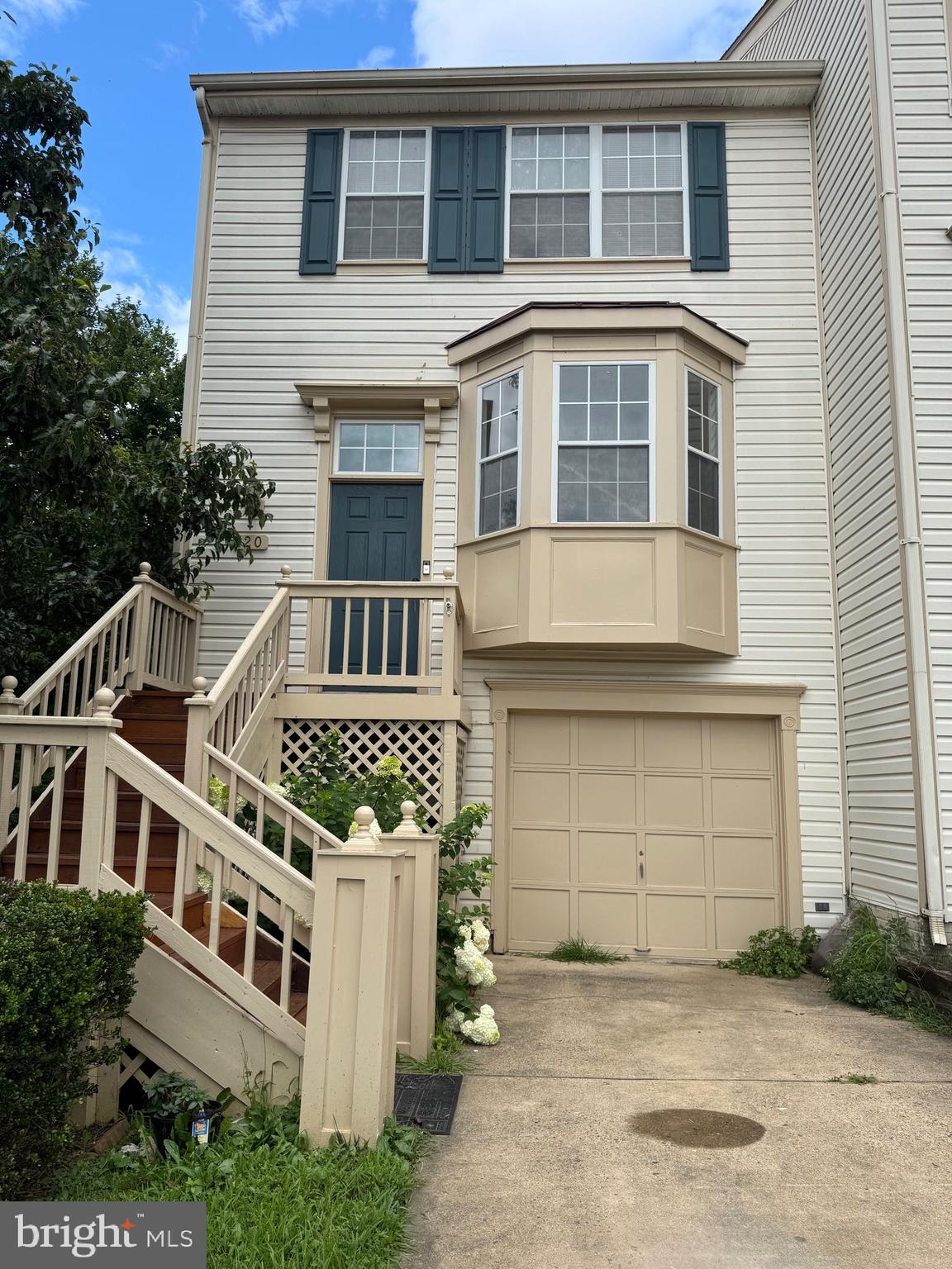 Welcome to your future home! Don't miss out on this find, great price and awesome location in the heart of Purcellville. With a highly desirable location, this premium corner lot will be perfect for all your home needs.
Just minutes from a variety shops, grocery stores, restaurants, and downtown Purcellville, this home is perfectly positioned to enjoy all the town has to offer. Come take a look and see for yourself what this property has to offer. *if you use our lender, lender will give a lender credit of $1,000.00*