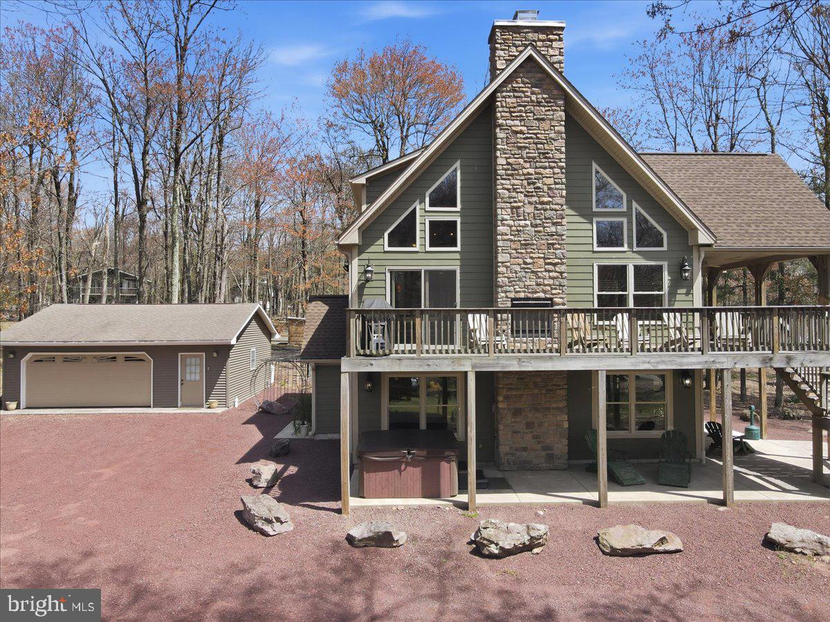 LAKE HARMONY ESTATES - Residential