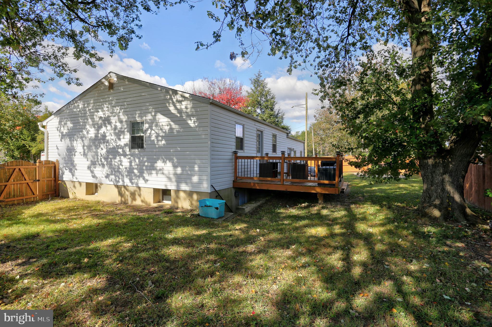 CREEK VIEW - Residential