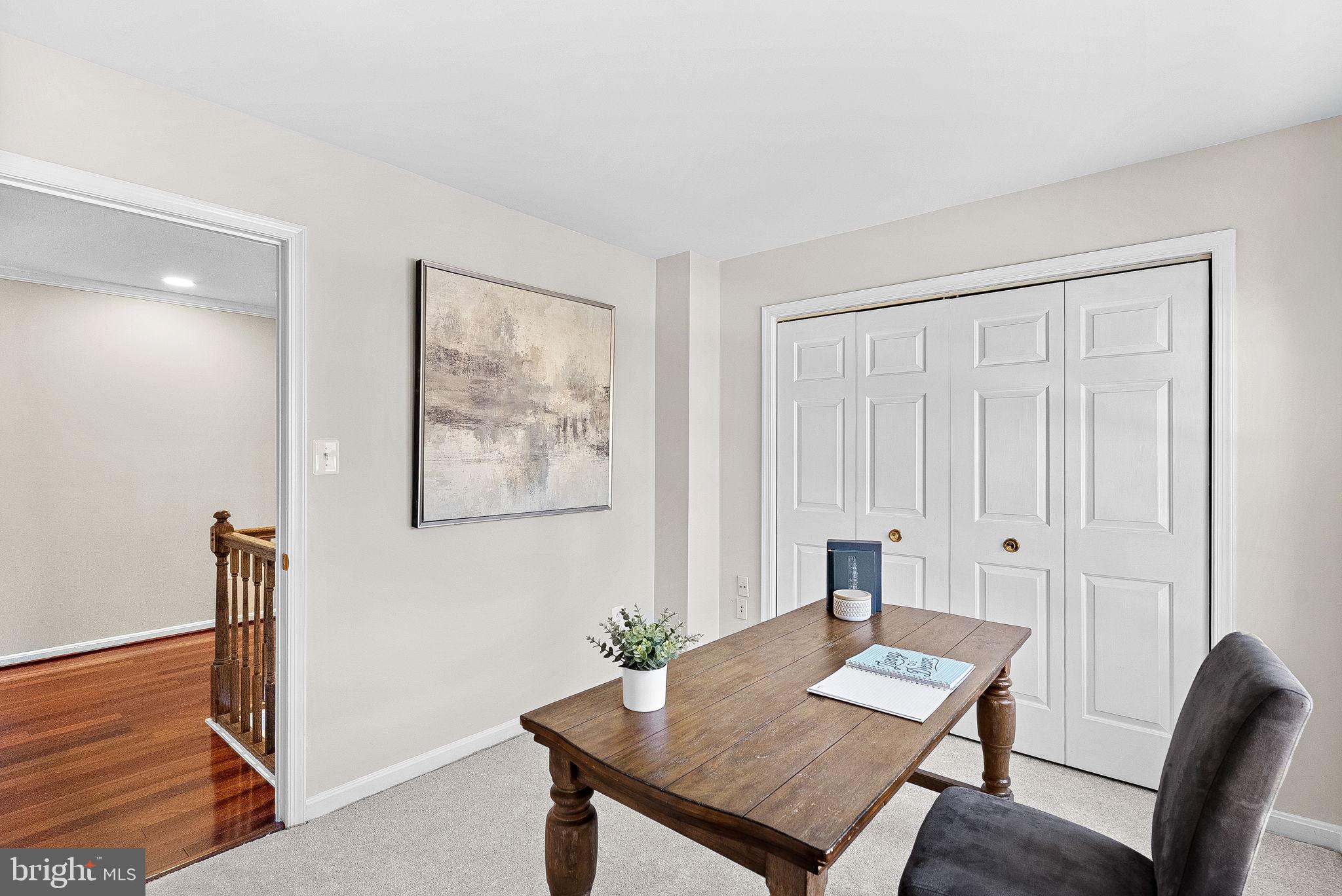 COUNTRYSIDE - Residential