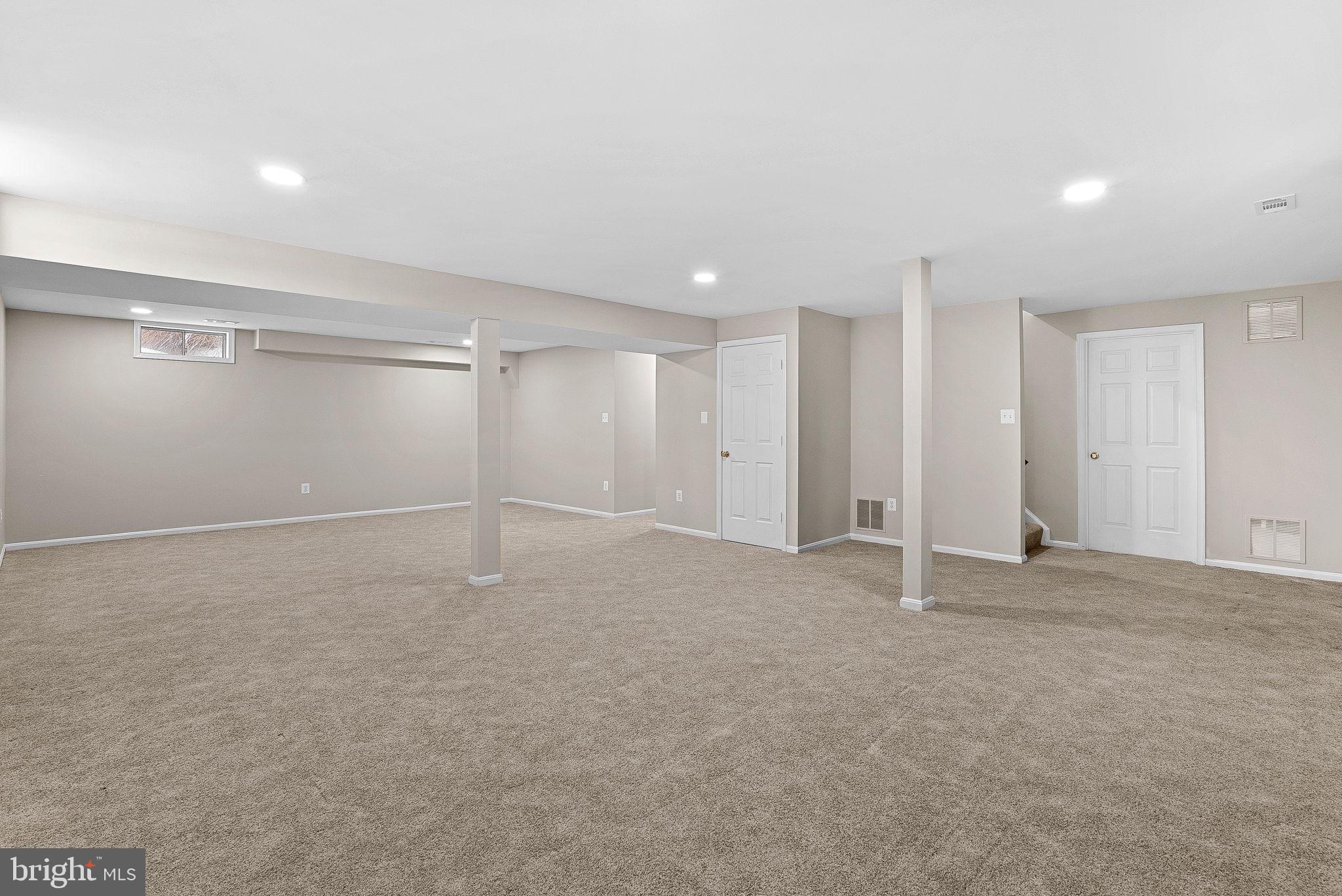 COUNTRYSIDE - Residential