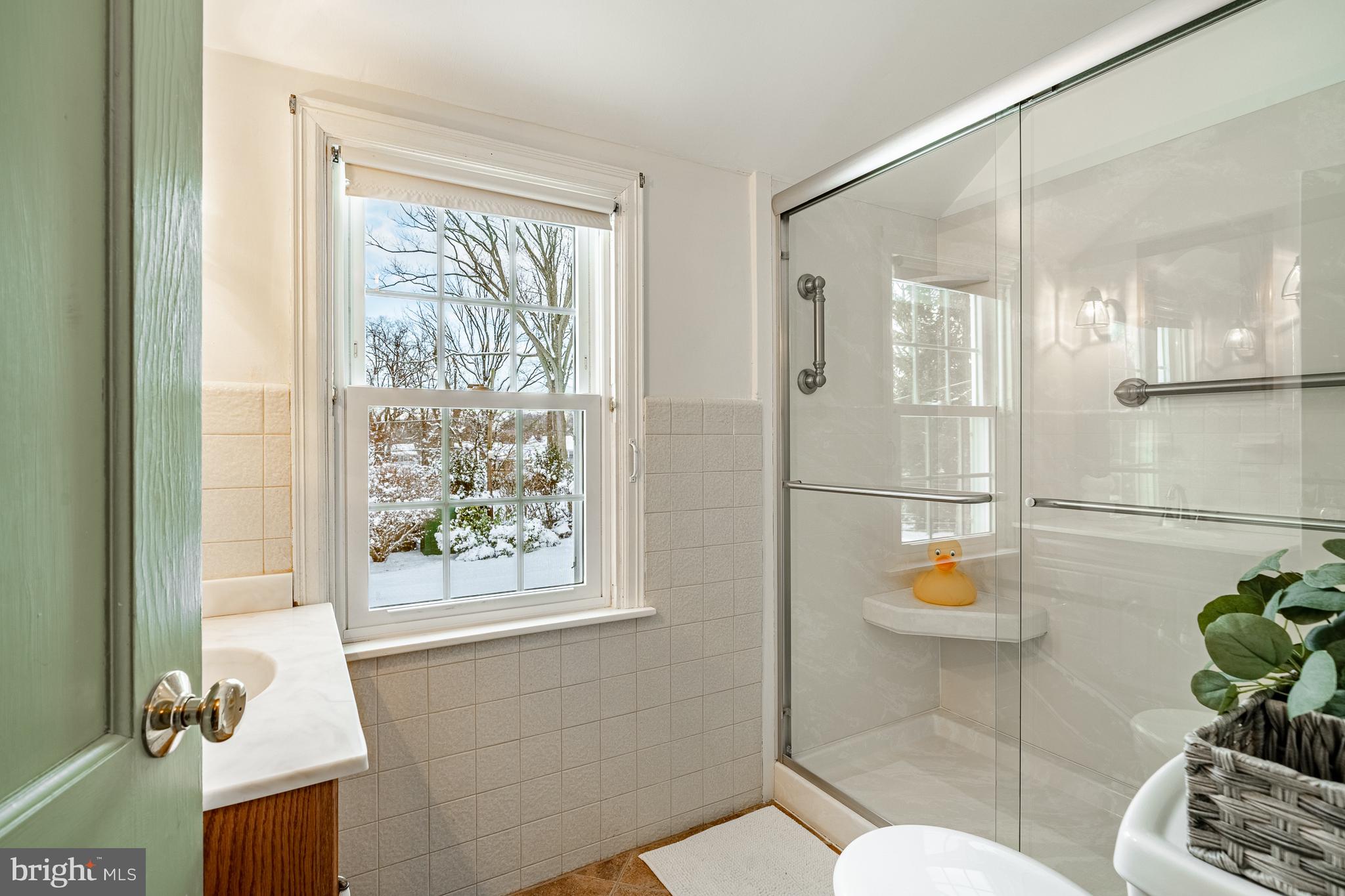 WILLOW MANOR - Residential