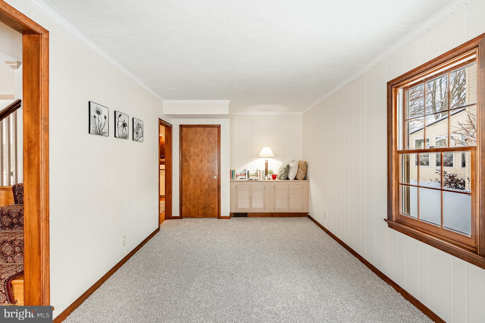 WILLOW MANOR - Residential