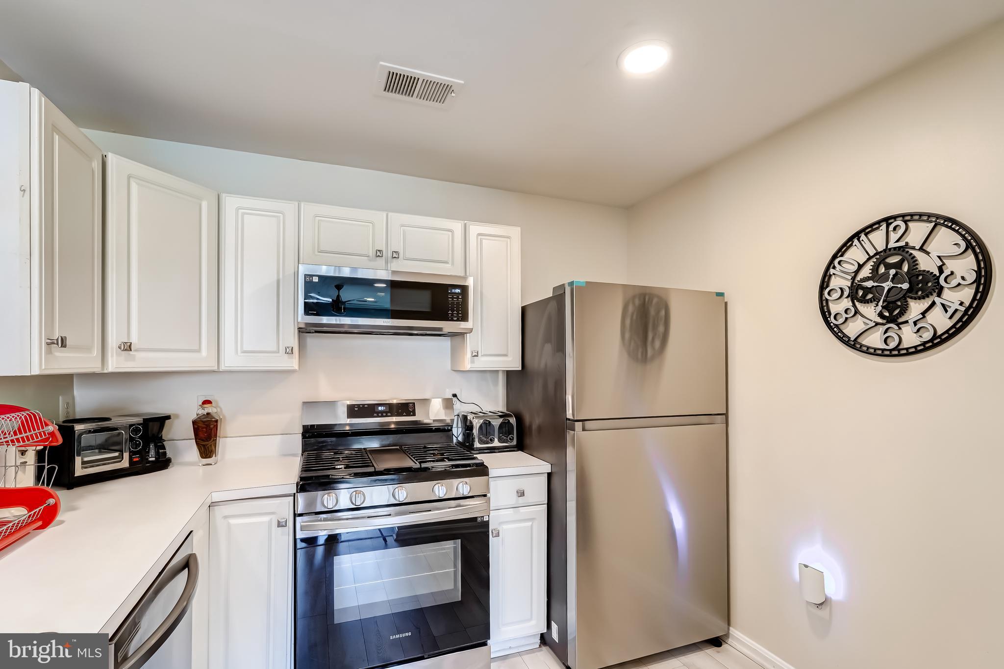 1066 GARDENVIEW LOOP 304