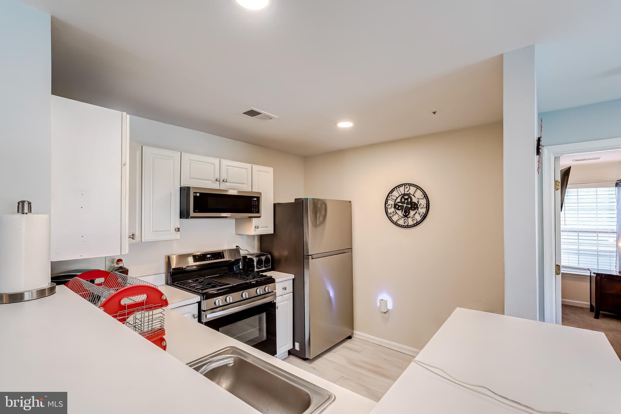 1066 GARDENVIEW LOOP 304