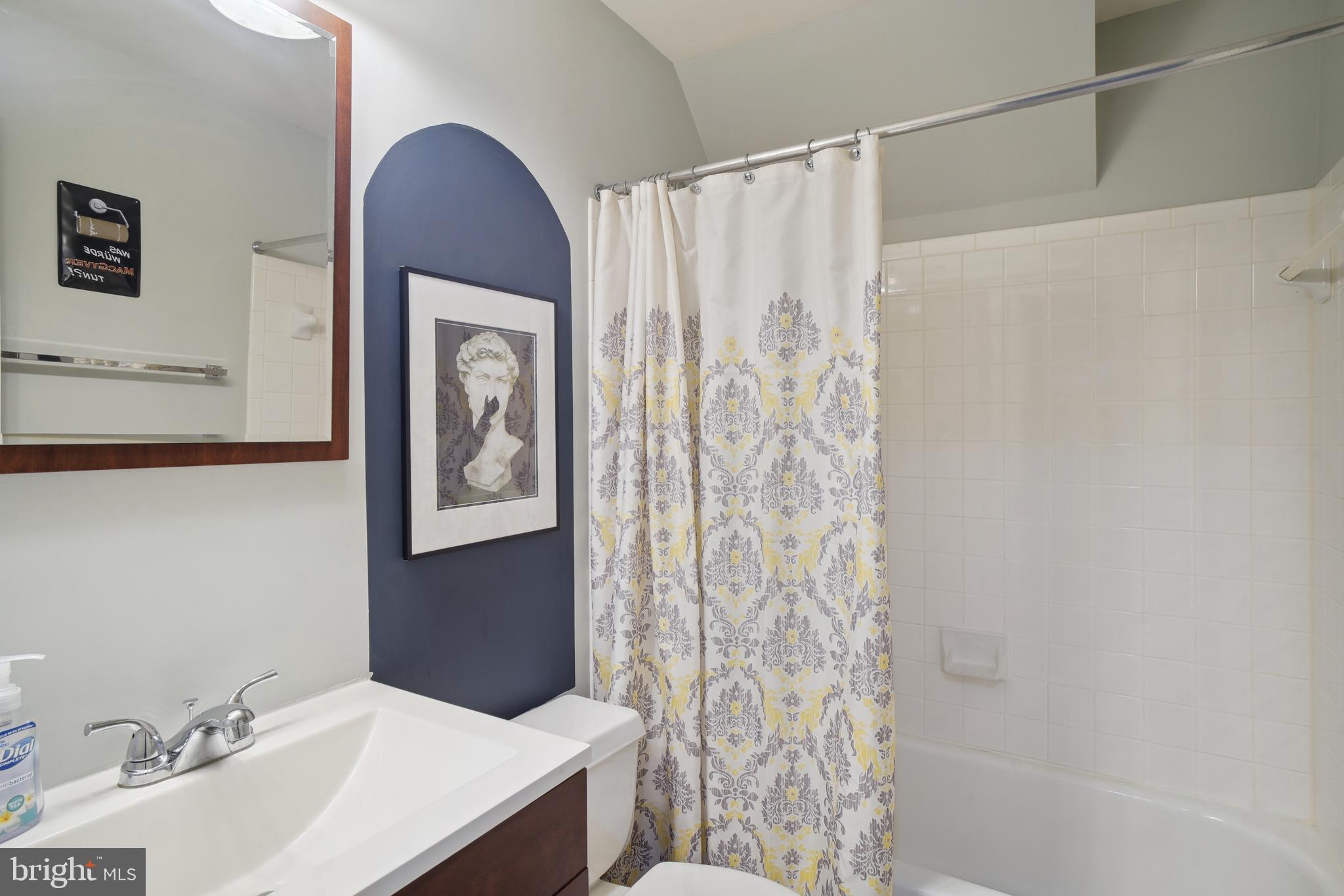 KINGSBROOK - Residential