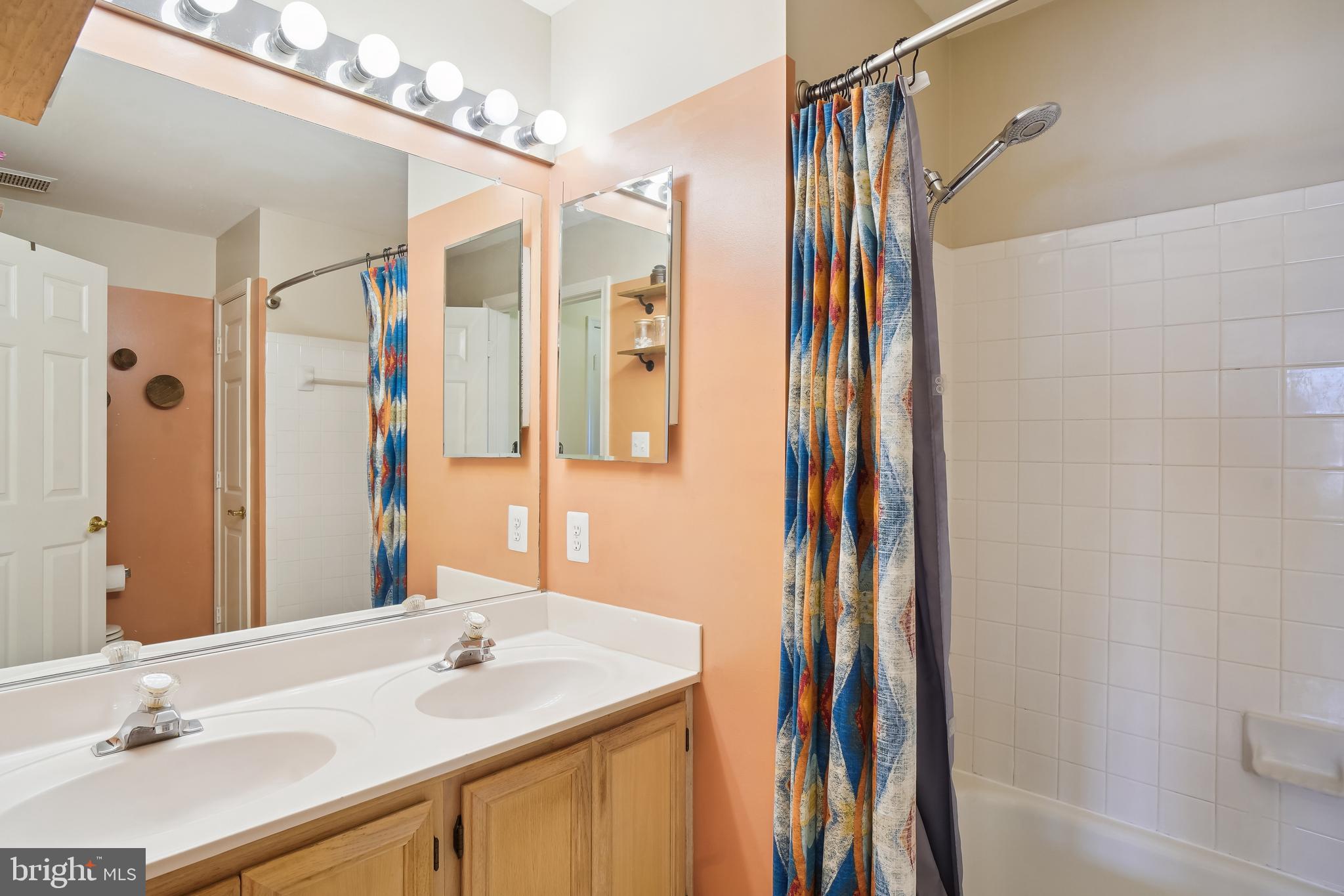 KINGSBROOK - Residential