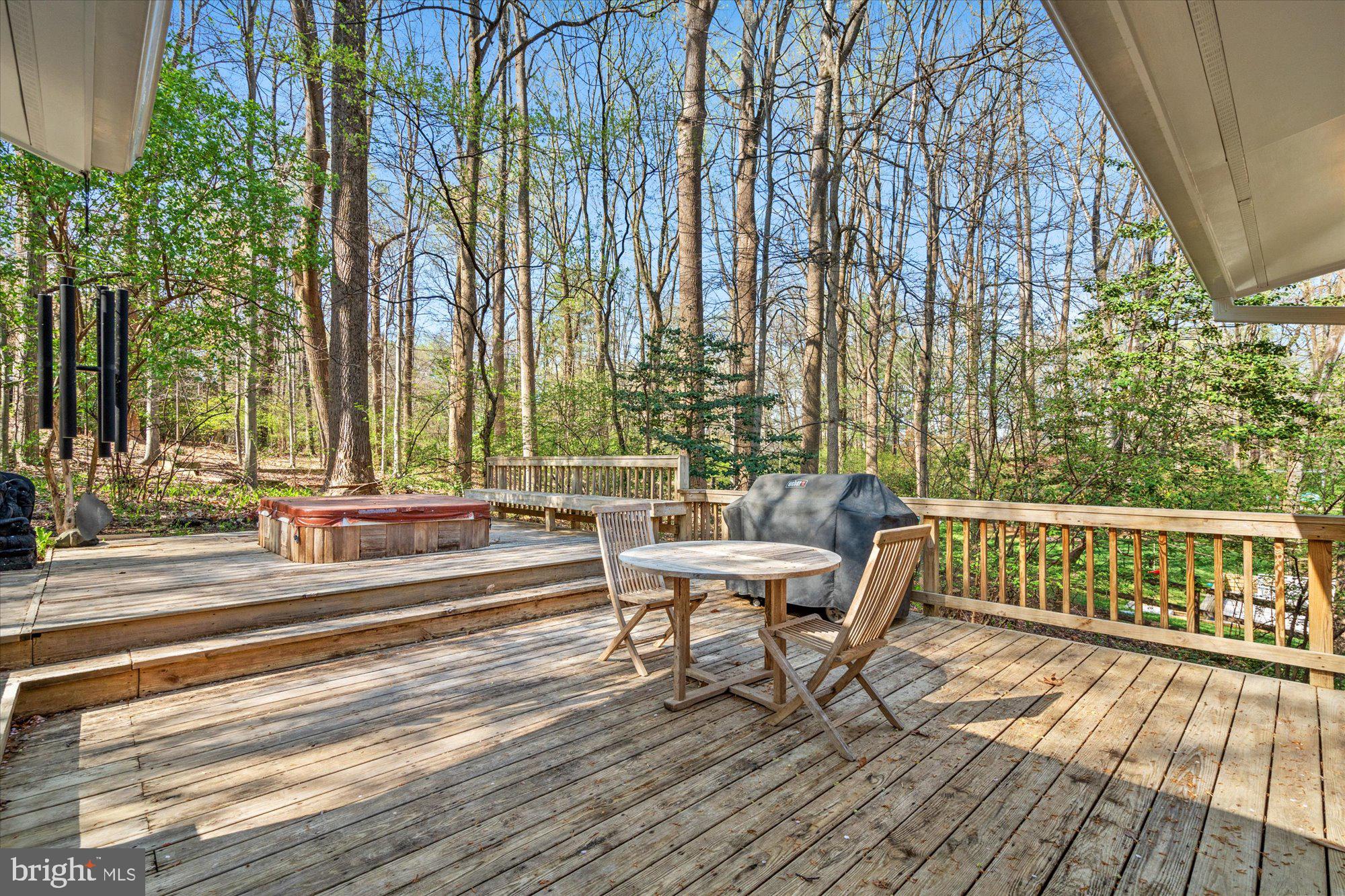 CARDEROCK SPRINGS - Residential