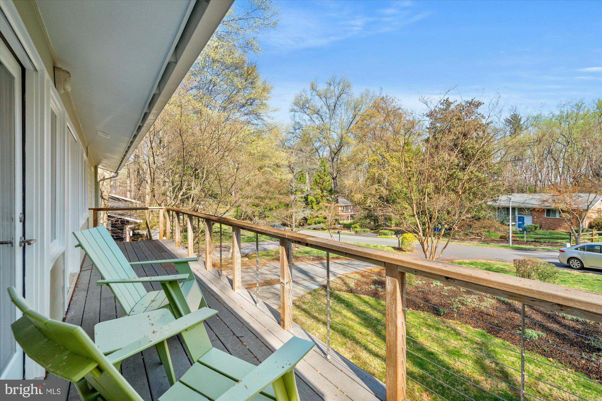 CARDEROCK SPRINGS - Residential