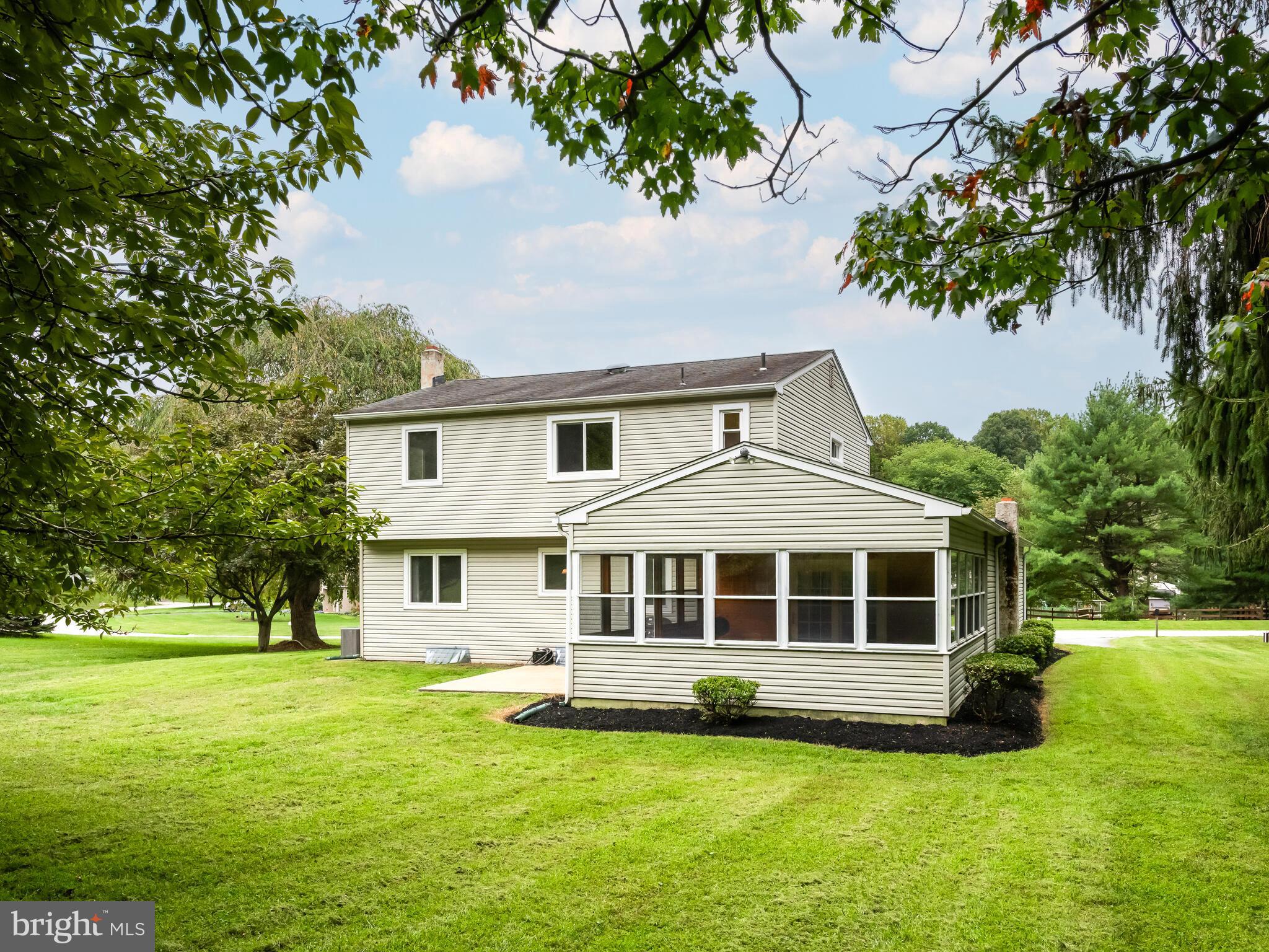 713 CYNTHIA LANE
