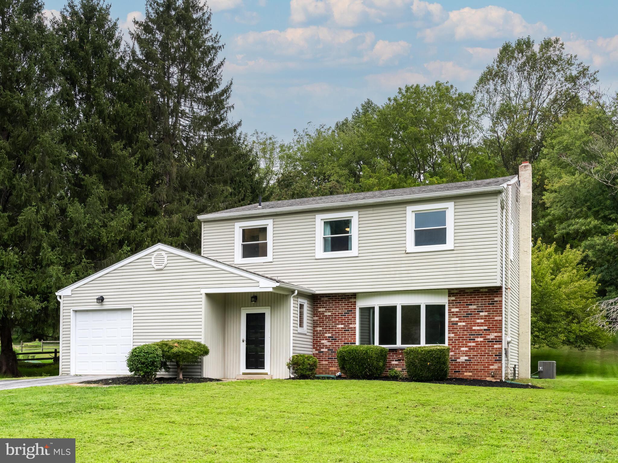 713 CYNTHIA LANE