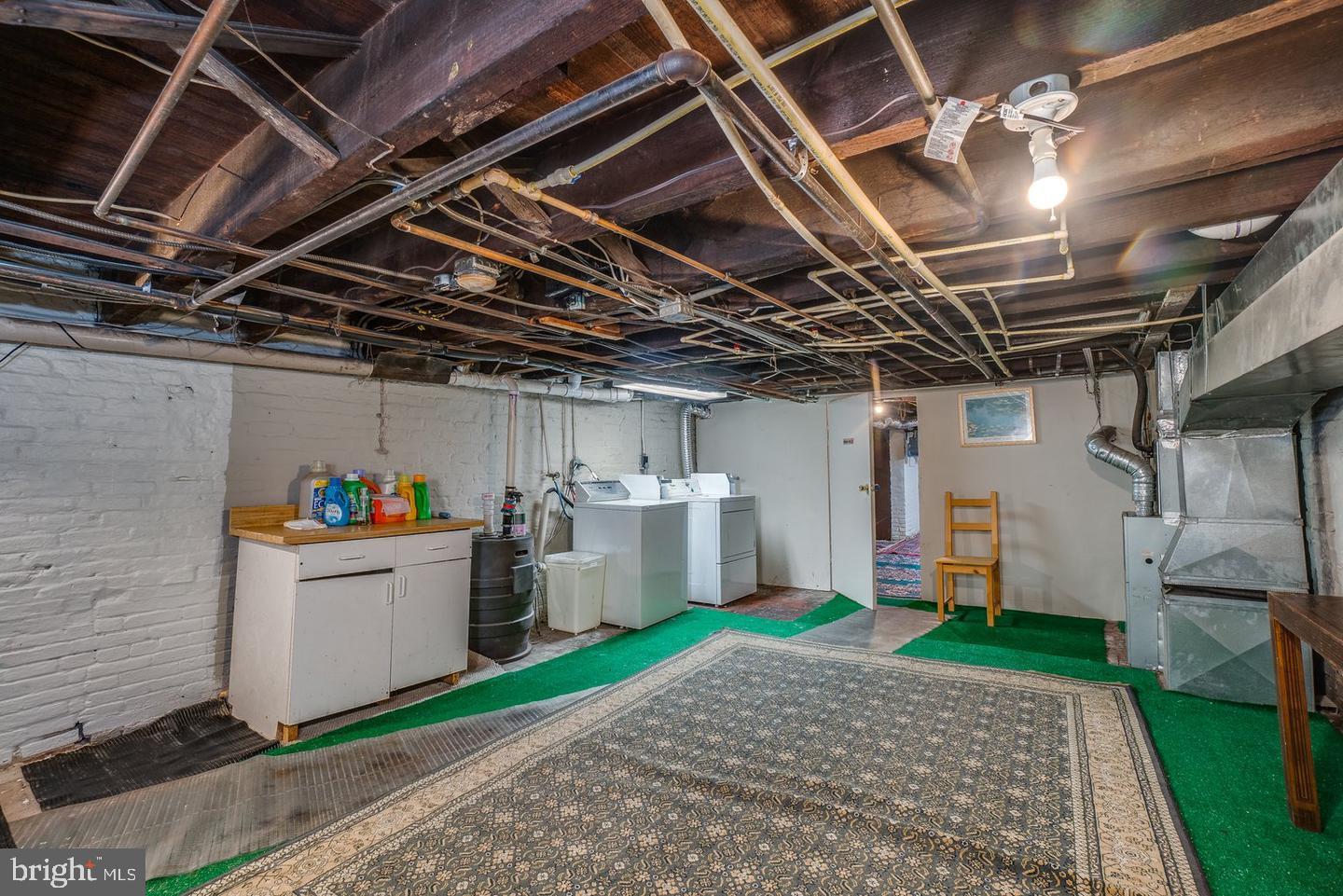 FEDERAL HILL HISTORIC DISTRICT - Residential Lease