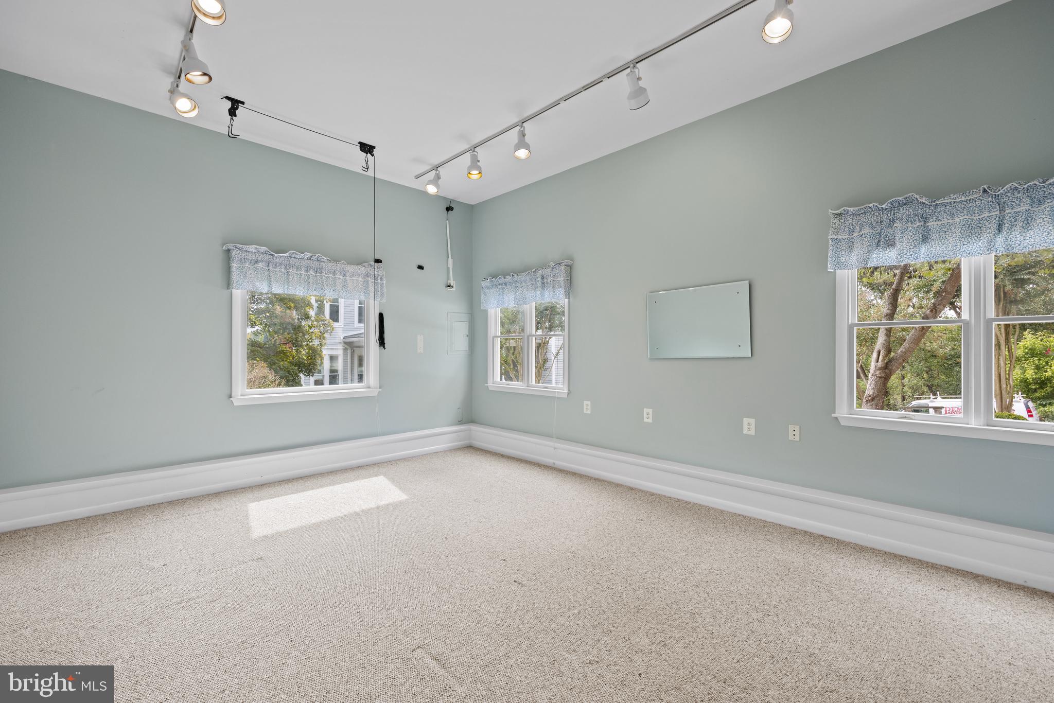 BON HAVEN - Residential