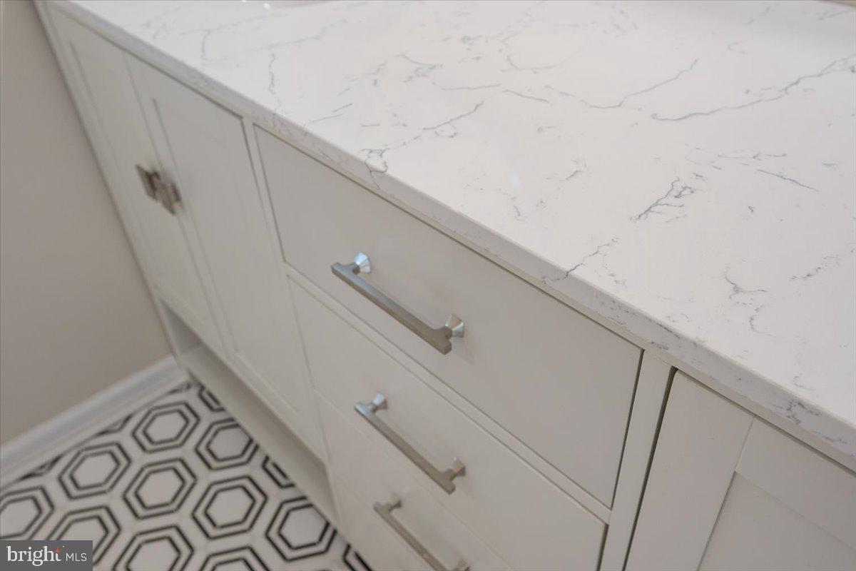 AVALON PARK - Residential