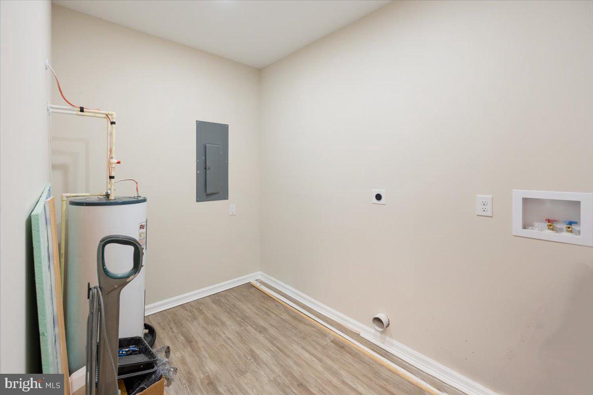 AVALON PARK - Residential