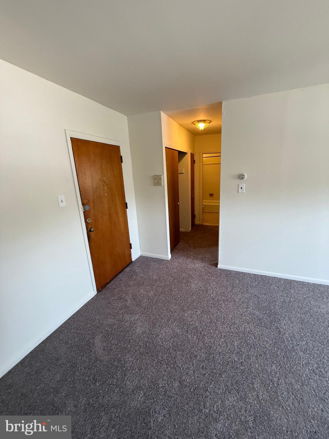 910 FOX CHASE ROAD 16