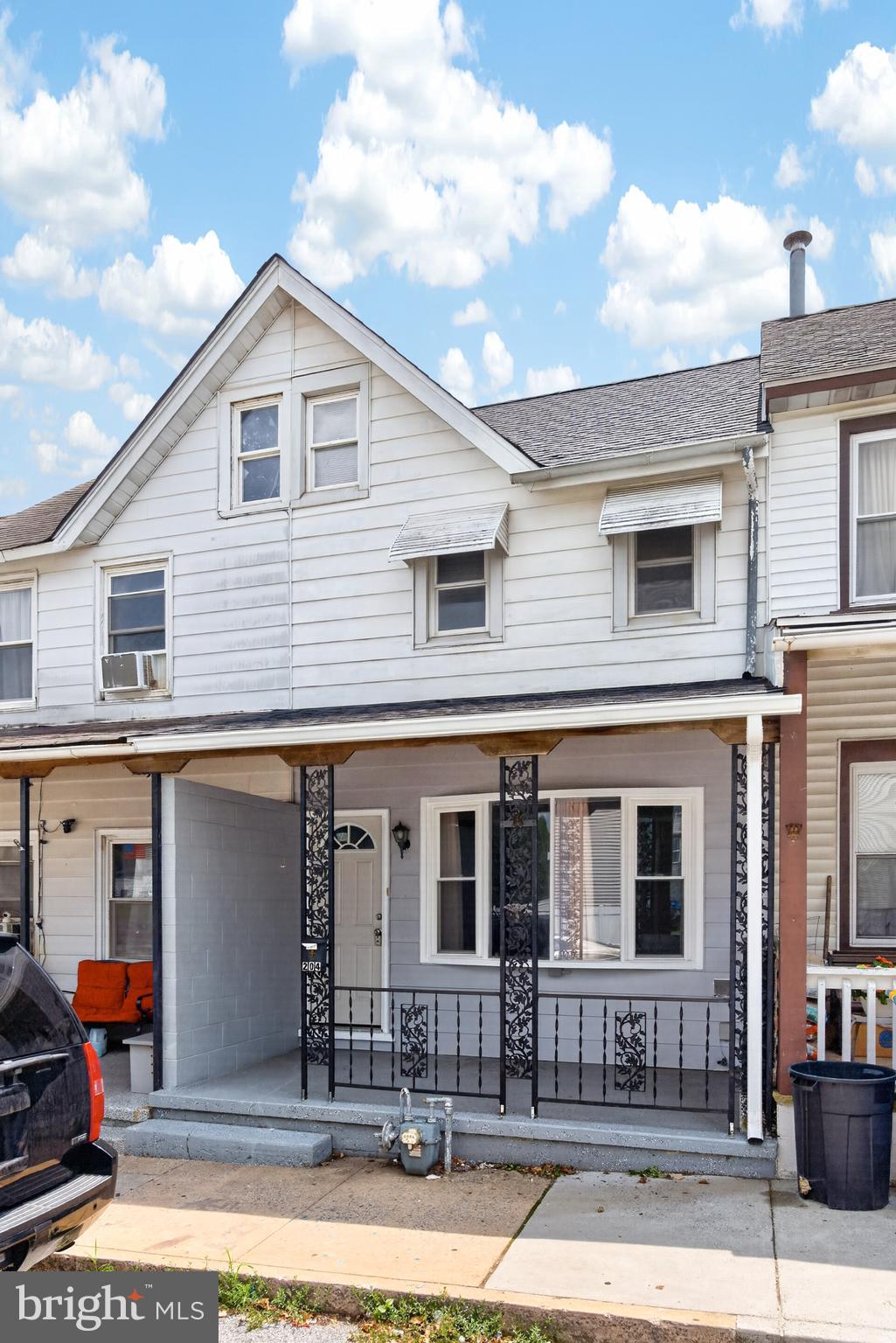 204 GRANT STREET