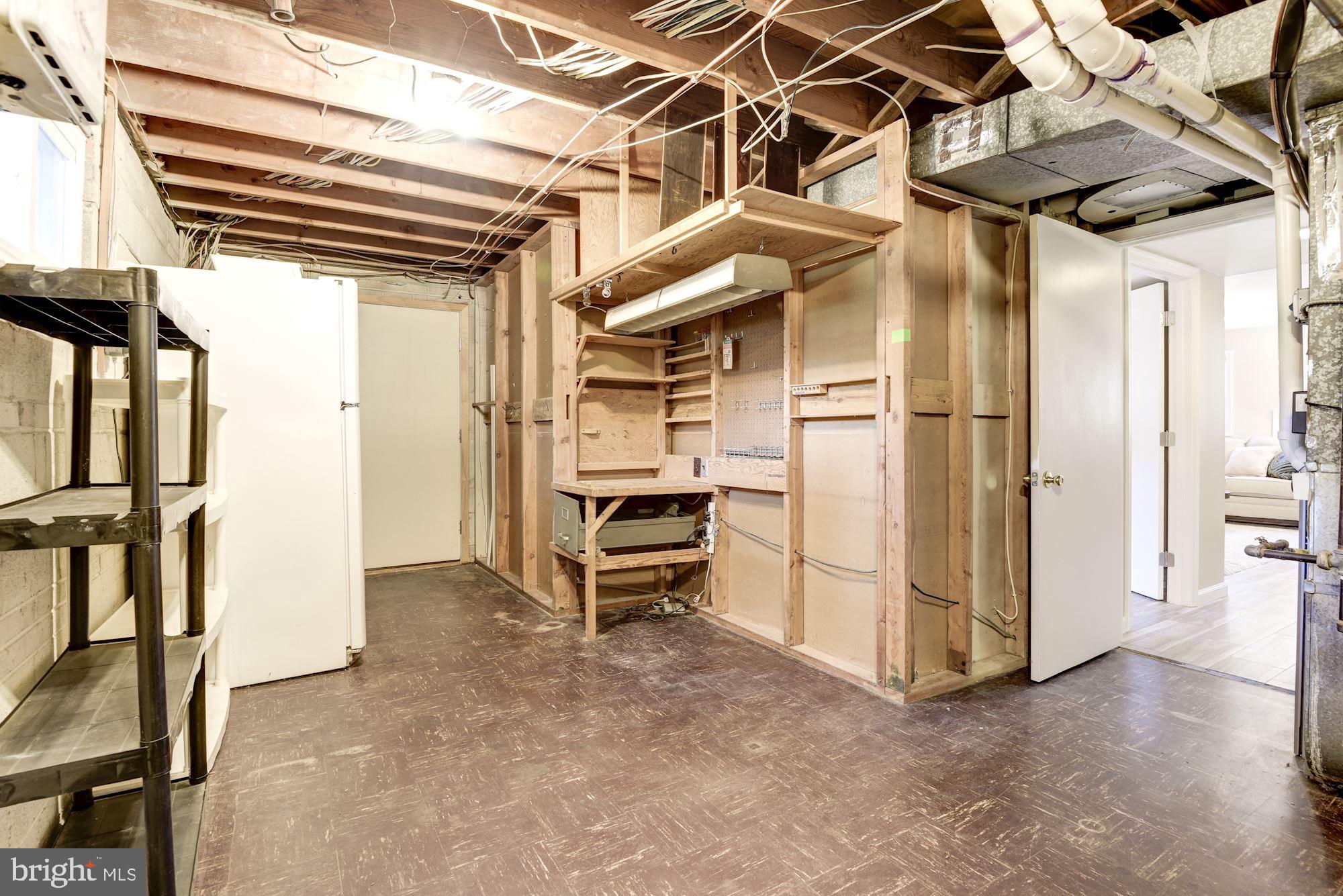 ROLLING VALLEY - Residential