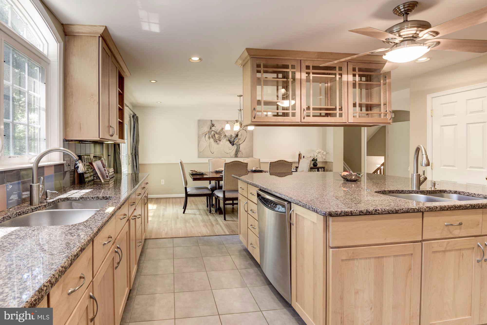 ROLLING VALLEY - Residential