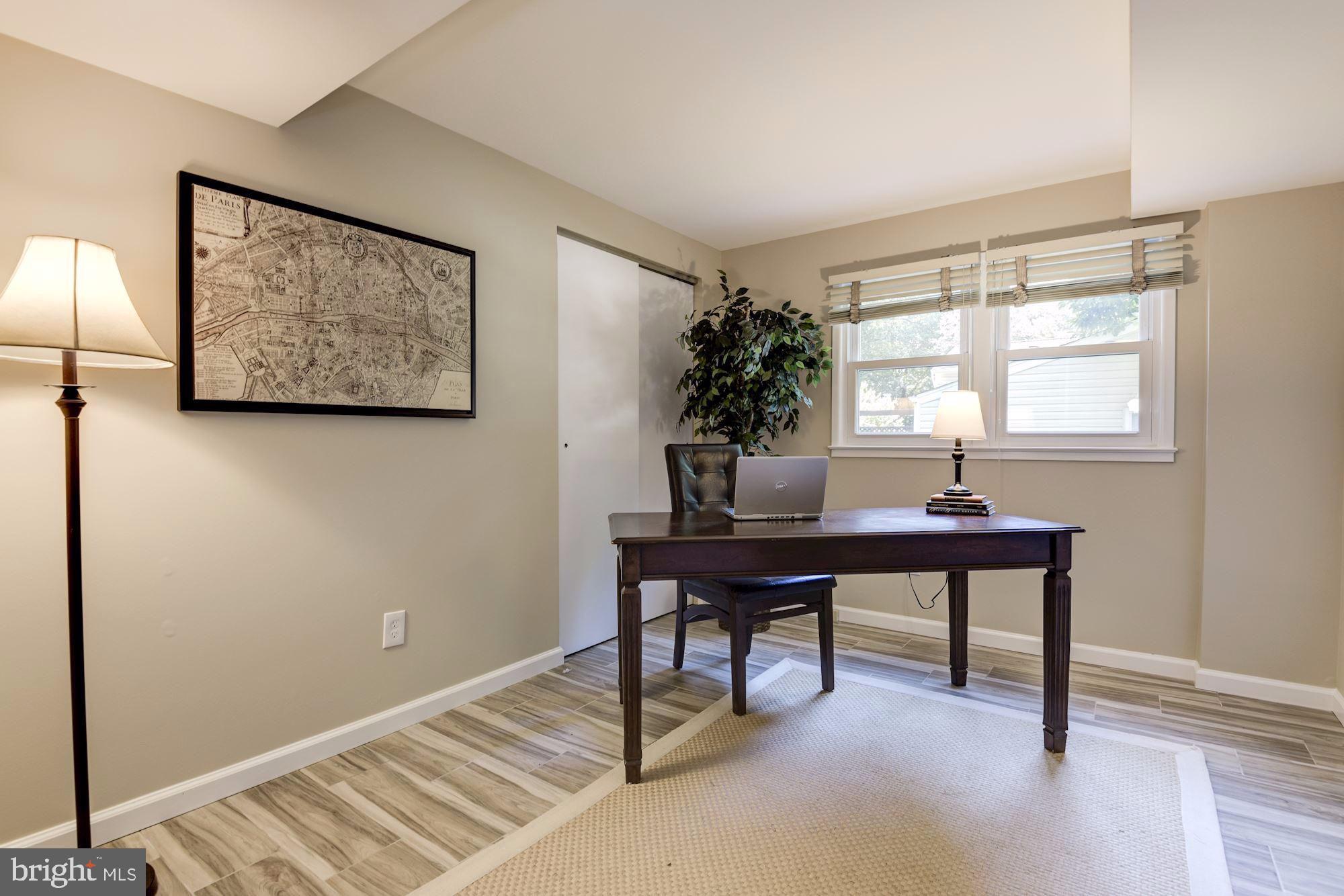 ROLLING VALLEY - Residential