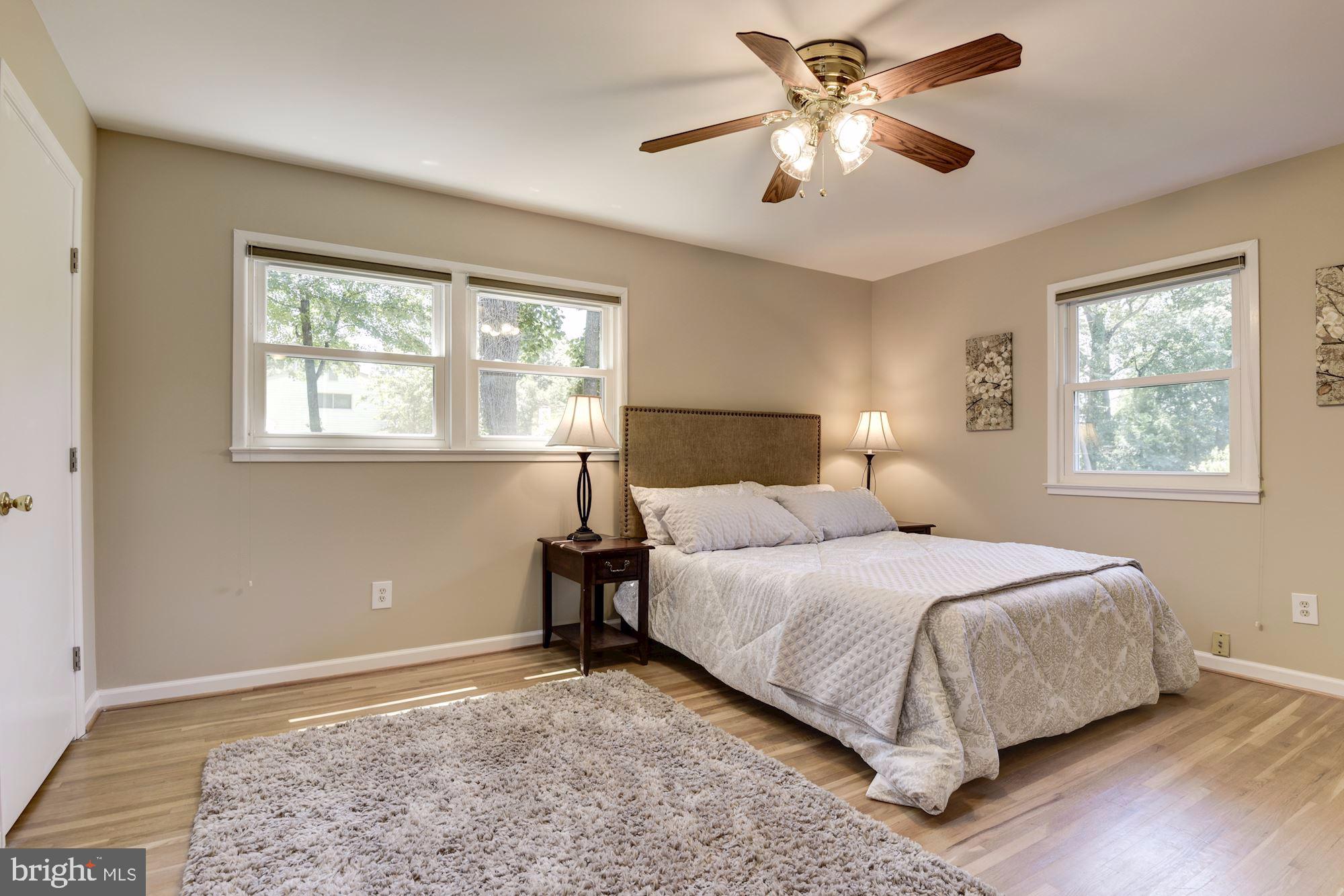 ROLLING VALLEY - Residential