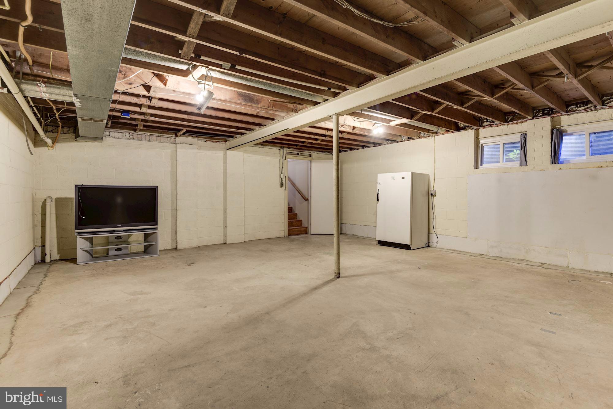 ROLLING VALLEY - Residential