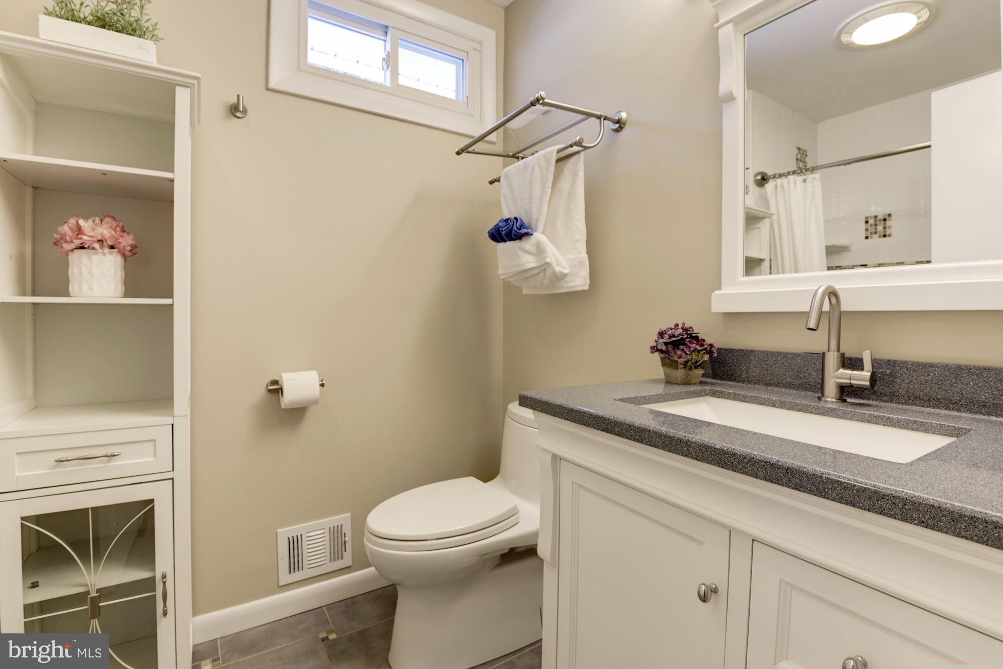 ROLLING VALLEY - Residential