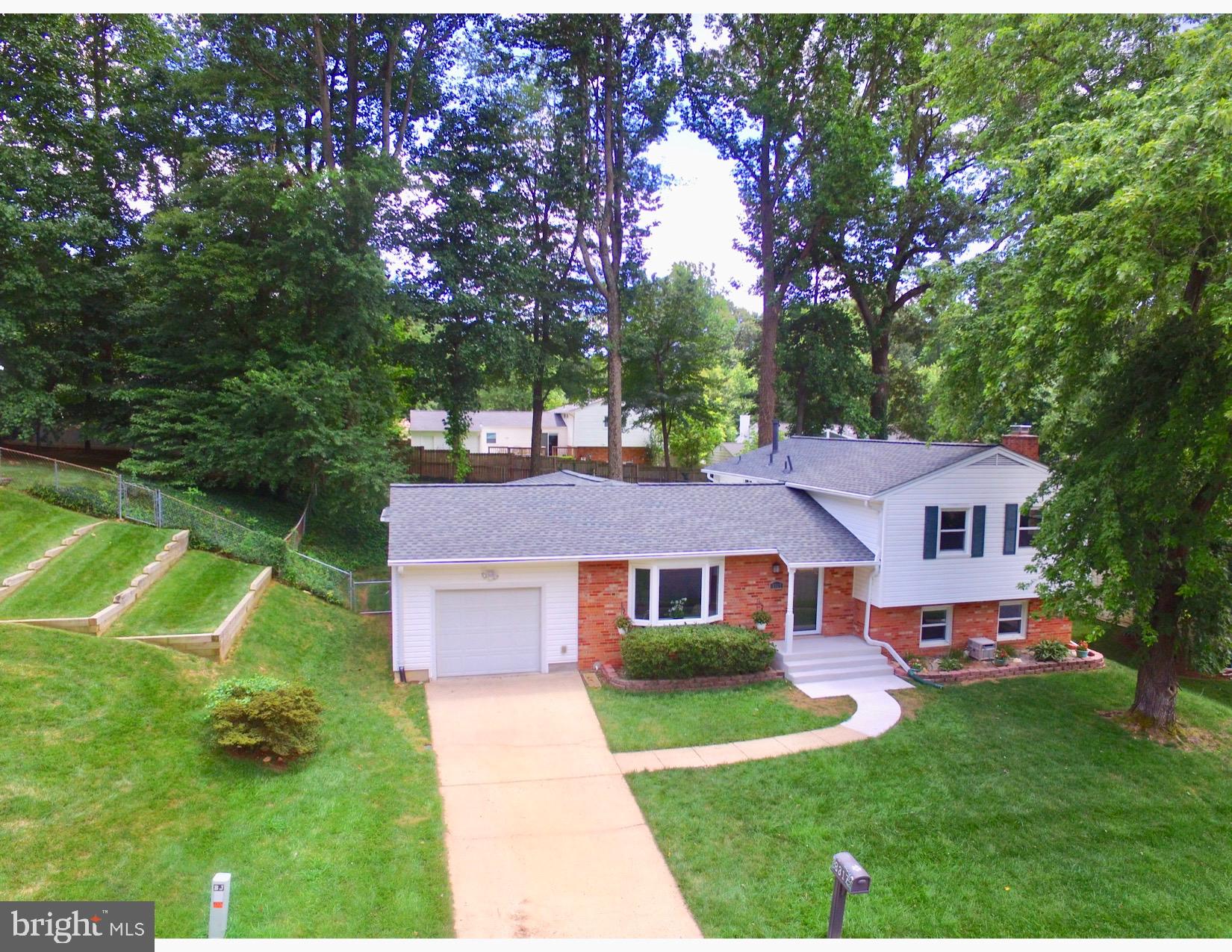 ROLLING VALLEY - Residential