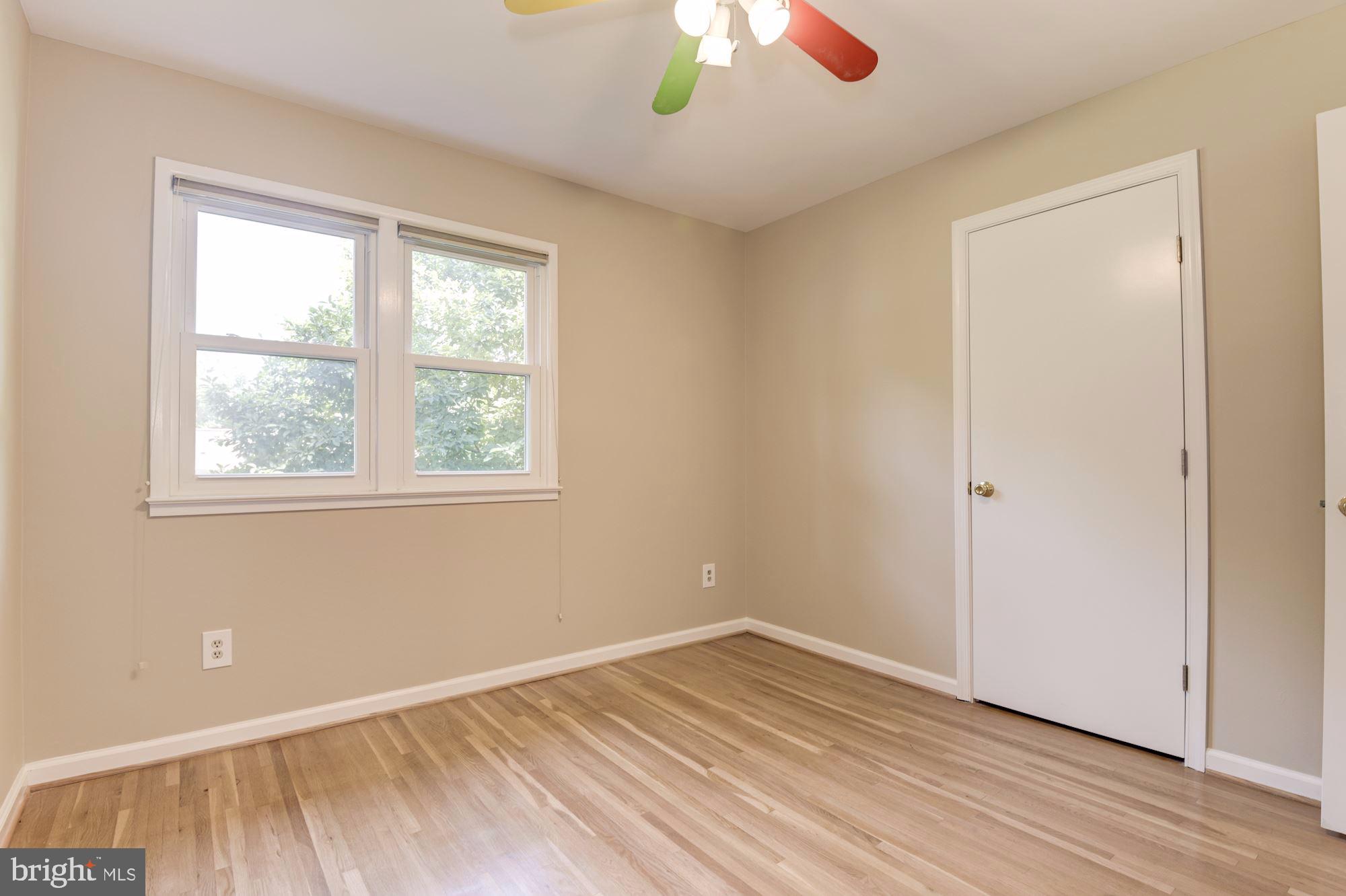 ROLLING VALLEY - Residential