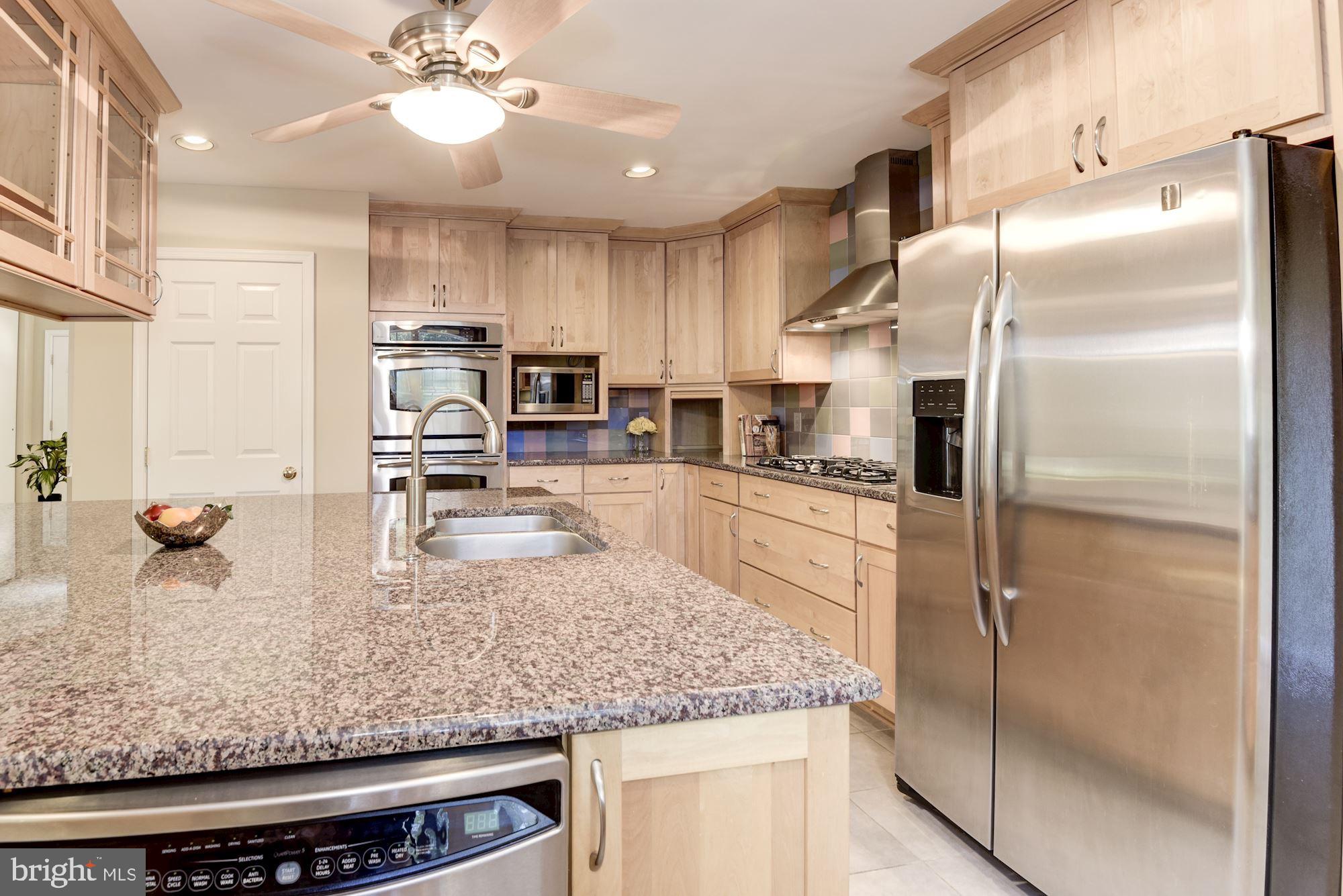 ROLLING VALLEY - Residential