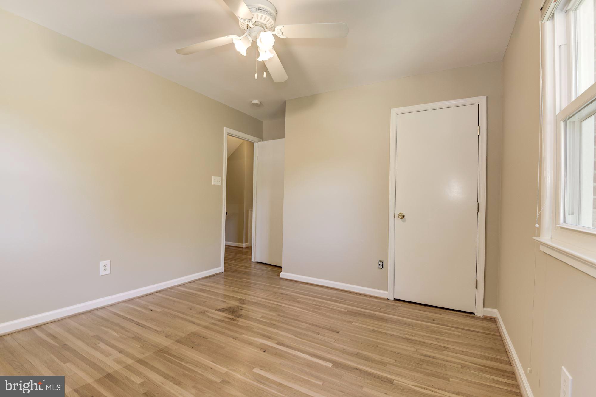 ROLLING VALLEY - Residential