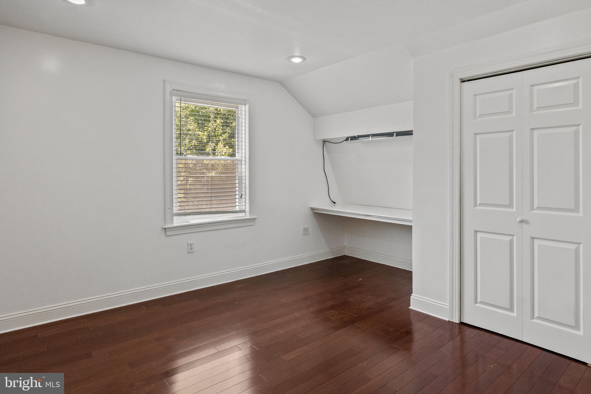 ARDMOOR - Residential