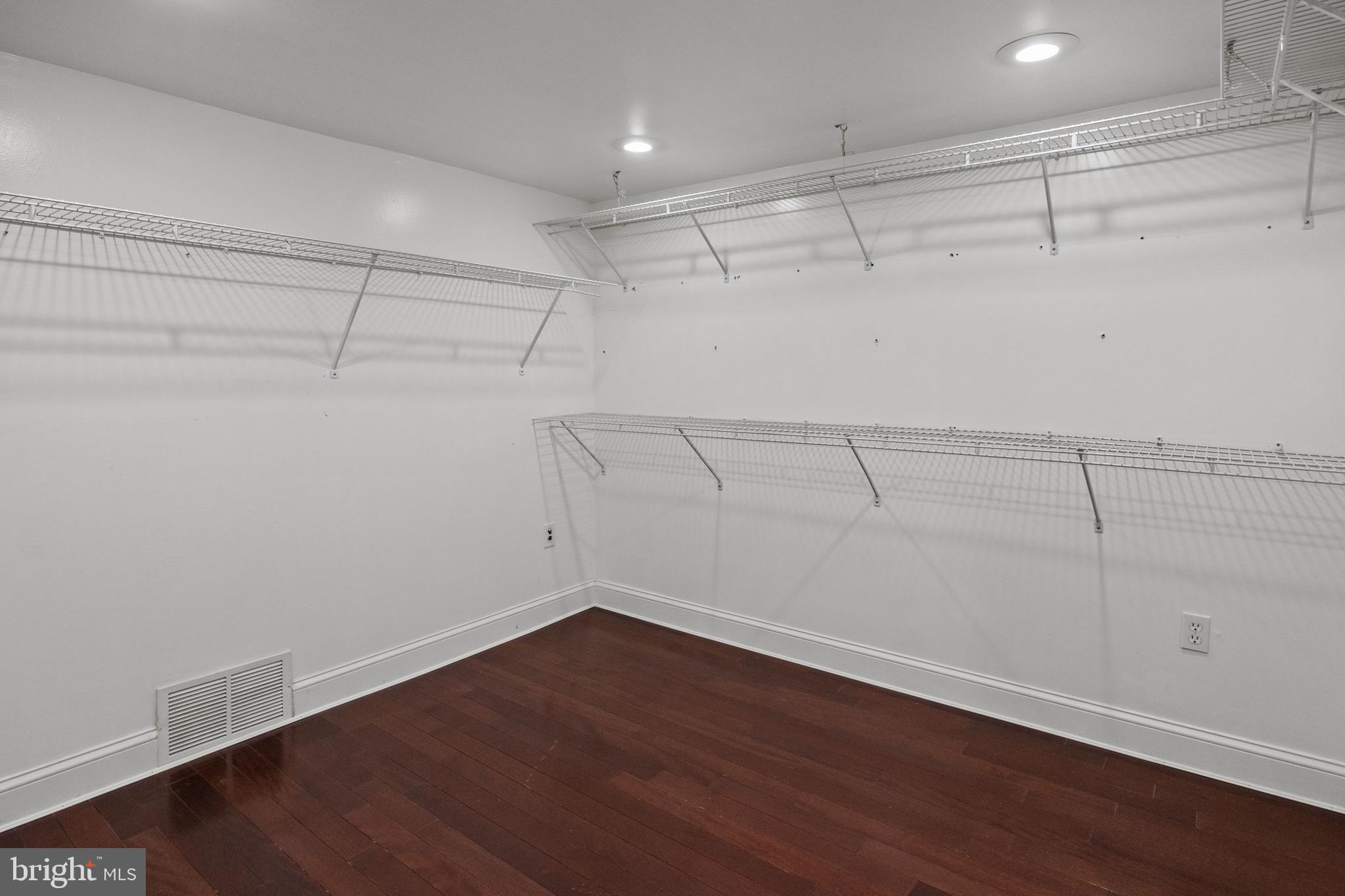 ARDMOOR - Residential