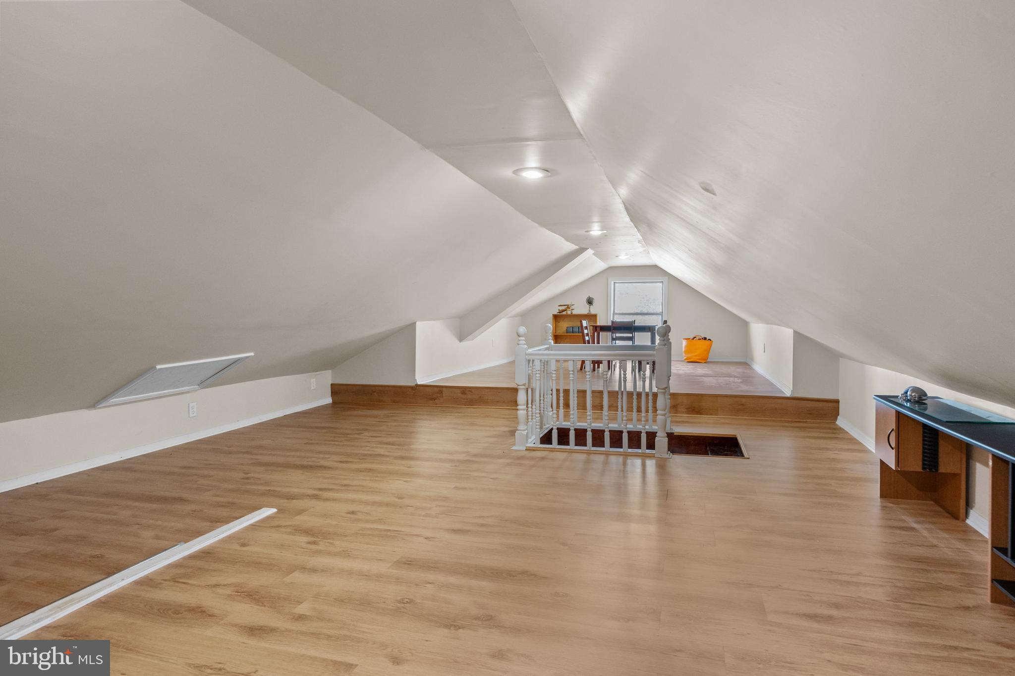 ARDMOOR - Residential