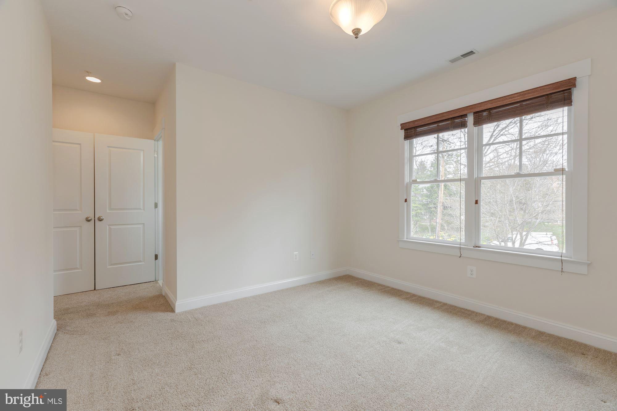 GLEN ECHO HEIGHTS - Residential