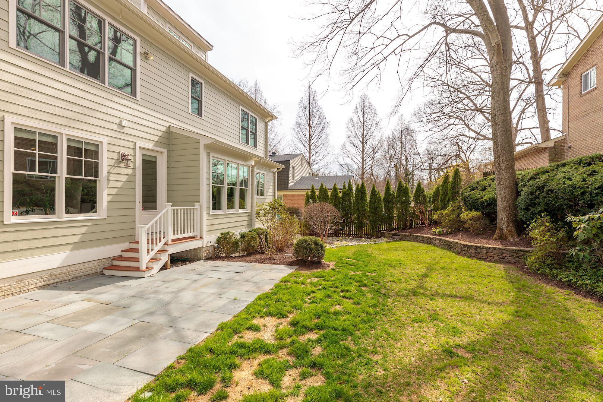 GLEN ECHO HEIGHTS - Residential