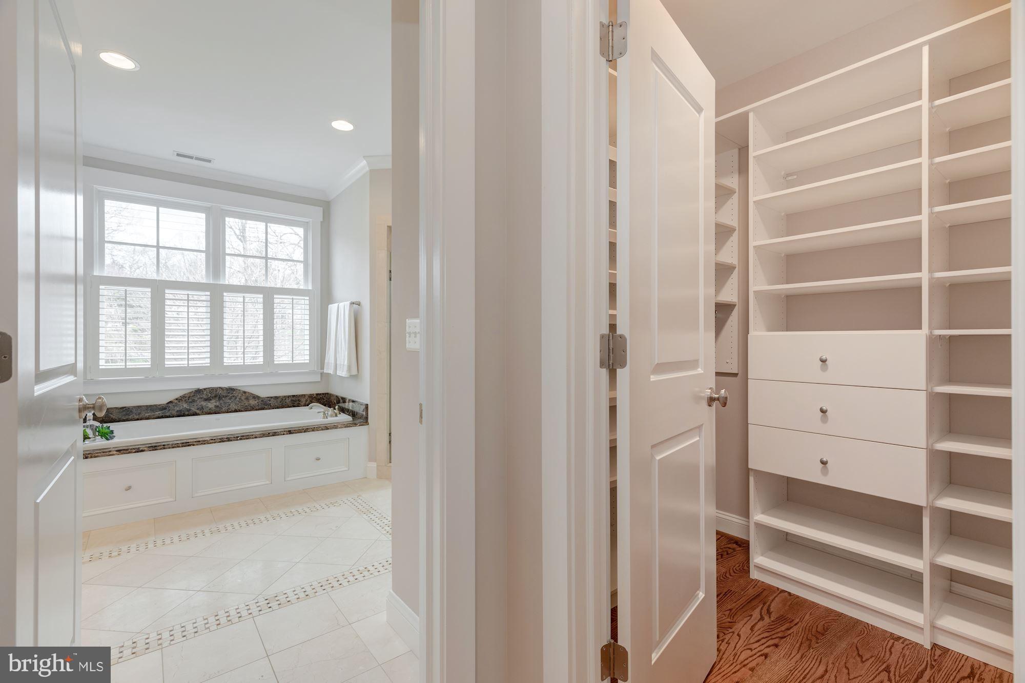 GLEN ECHO HEIGHTS - Residential